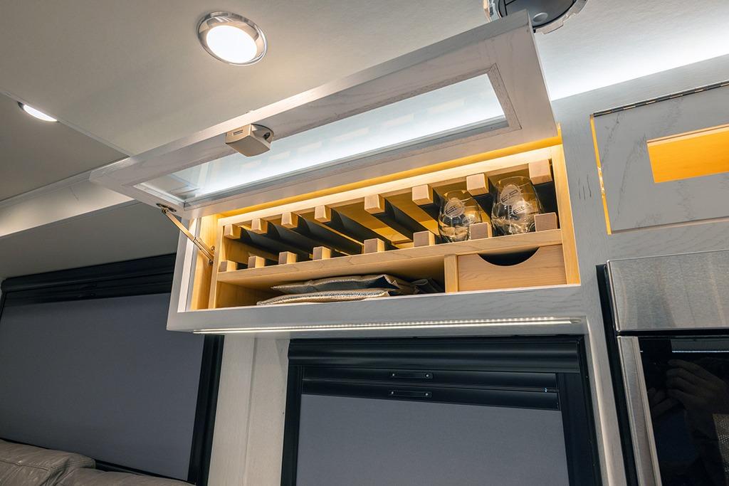 2020 EarthRoamer HD 005