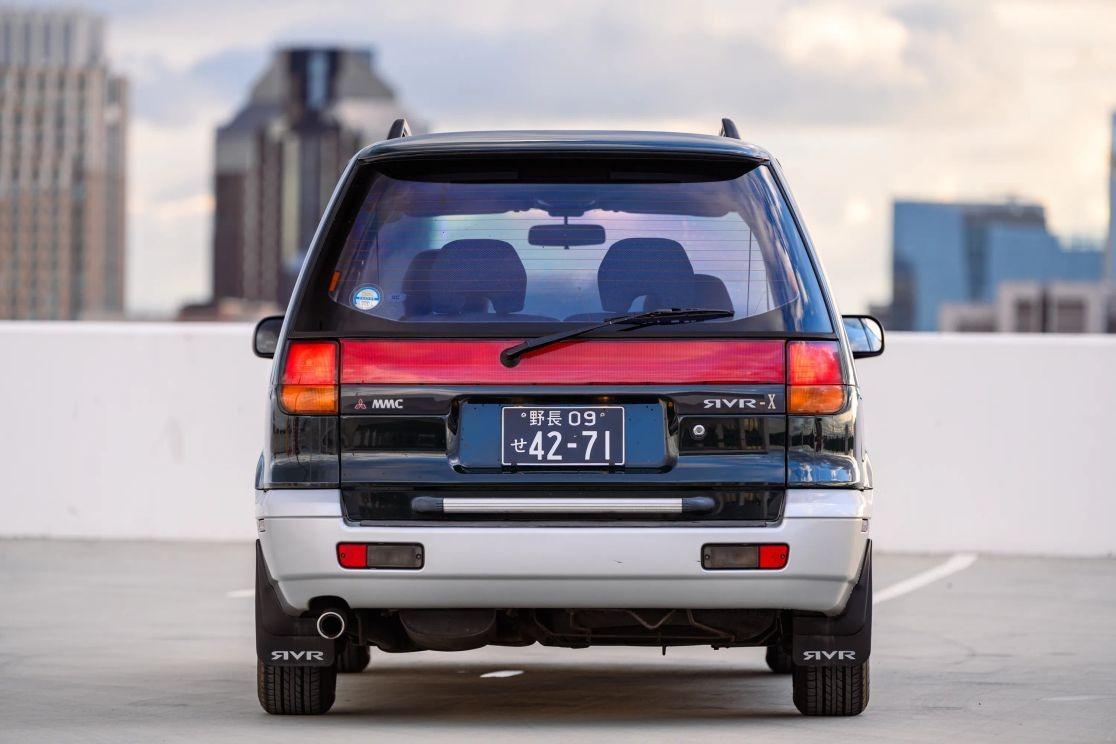 1992 Mitsubishi RVR X