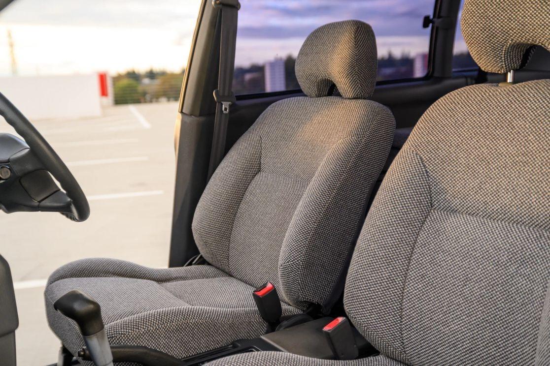 1992 Mitsubishi RVR X