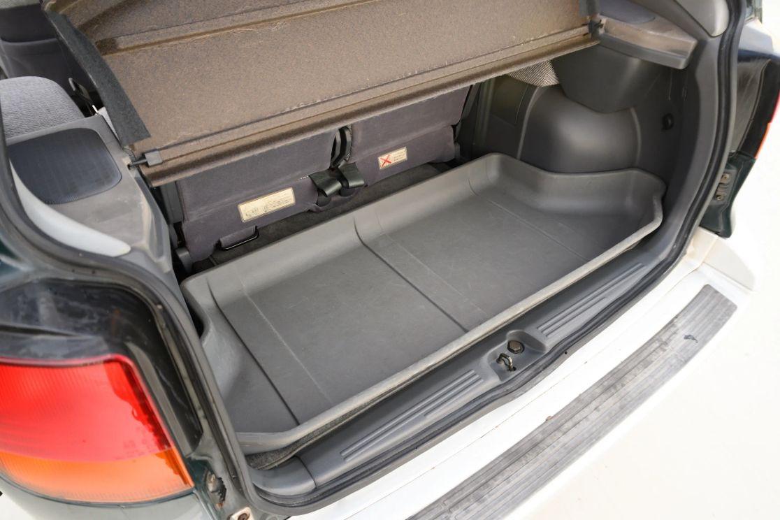 1992 Mitsubishi RVR X