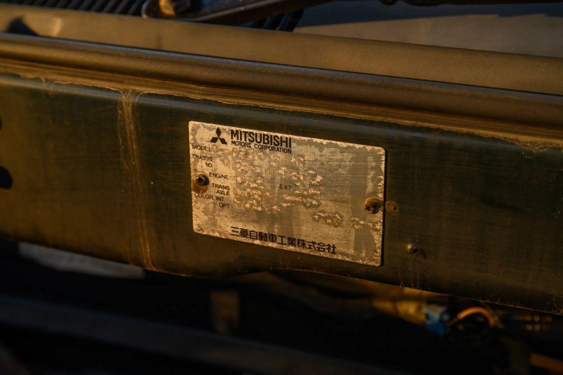 1992 Mitsubishi RVR X