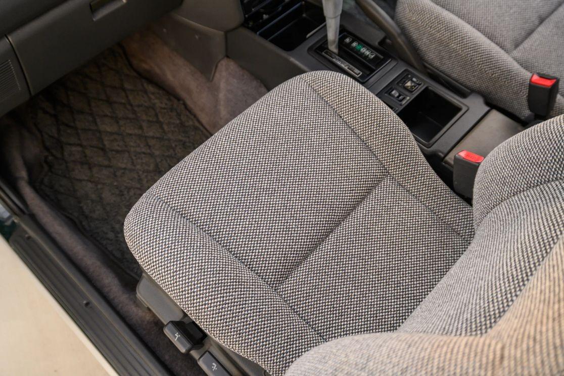 1992 Mitsubishi RVR X