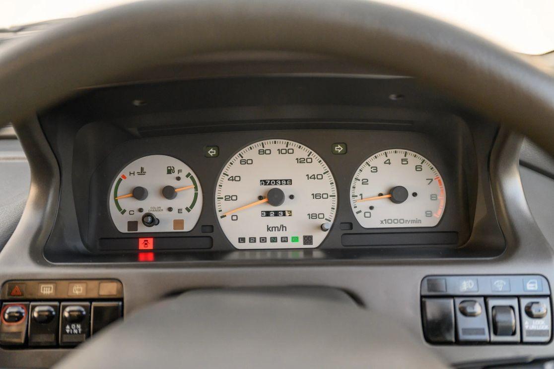 1992 Mitsubishi RVR X