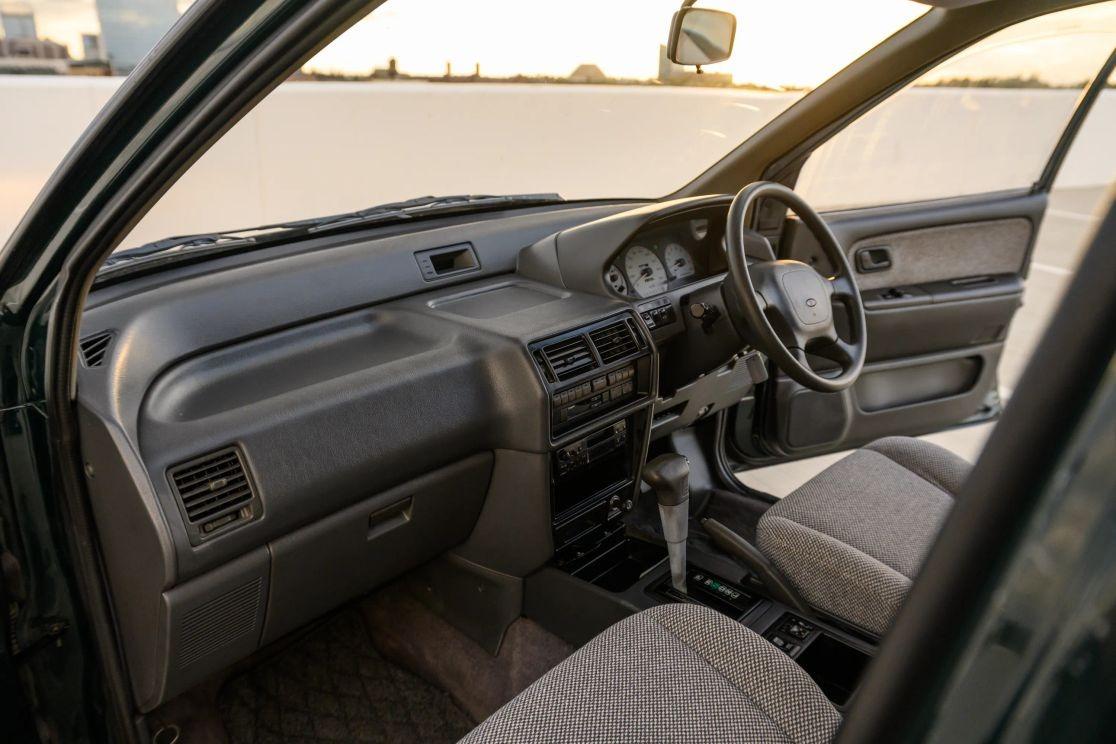 1992 Mitsubishi RVR X