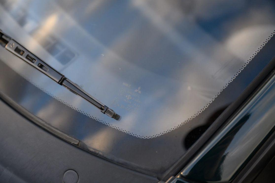 1992 Mitsubishi RVR X