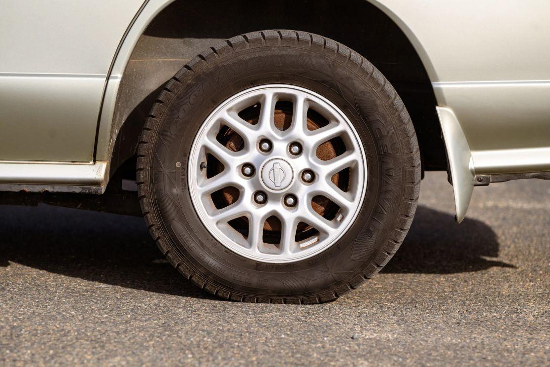 1997 Nissan Elgrand V