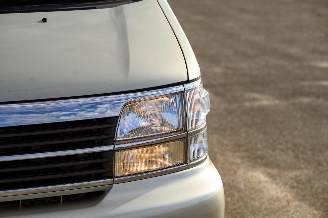 1997 Nissan Elgrand V