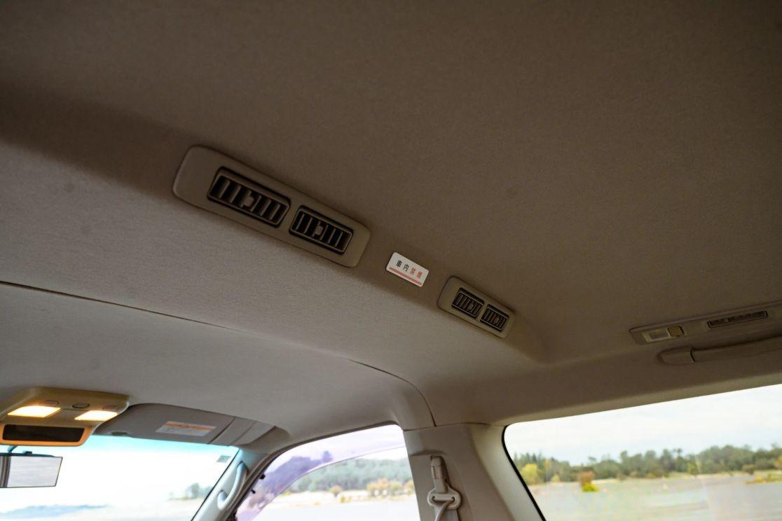 1997 Nissan Elgrand V