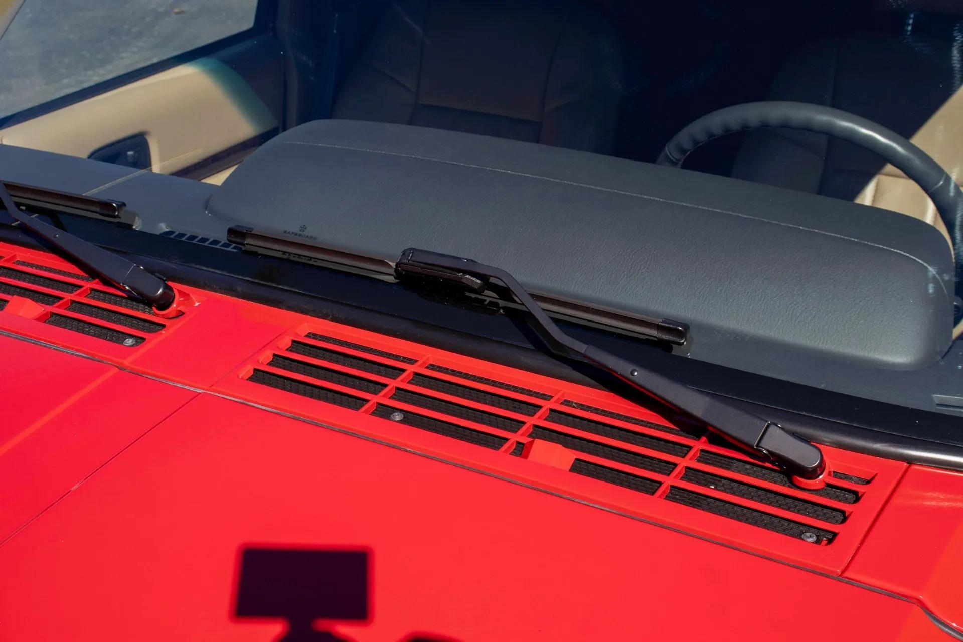 13k Mile 2001 Jeep Cherokee Limited