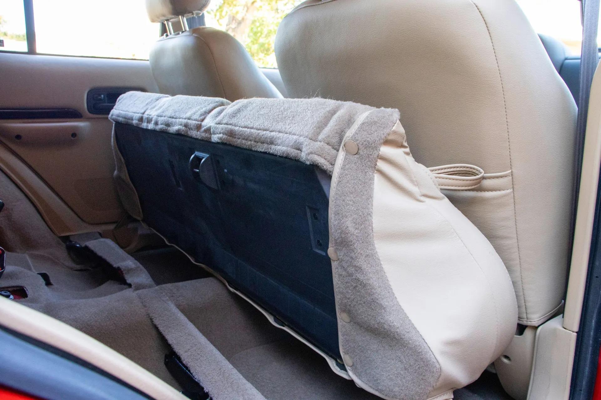 13k Mile 2001 Jeep Cherokee Limited