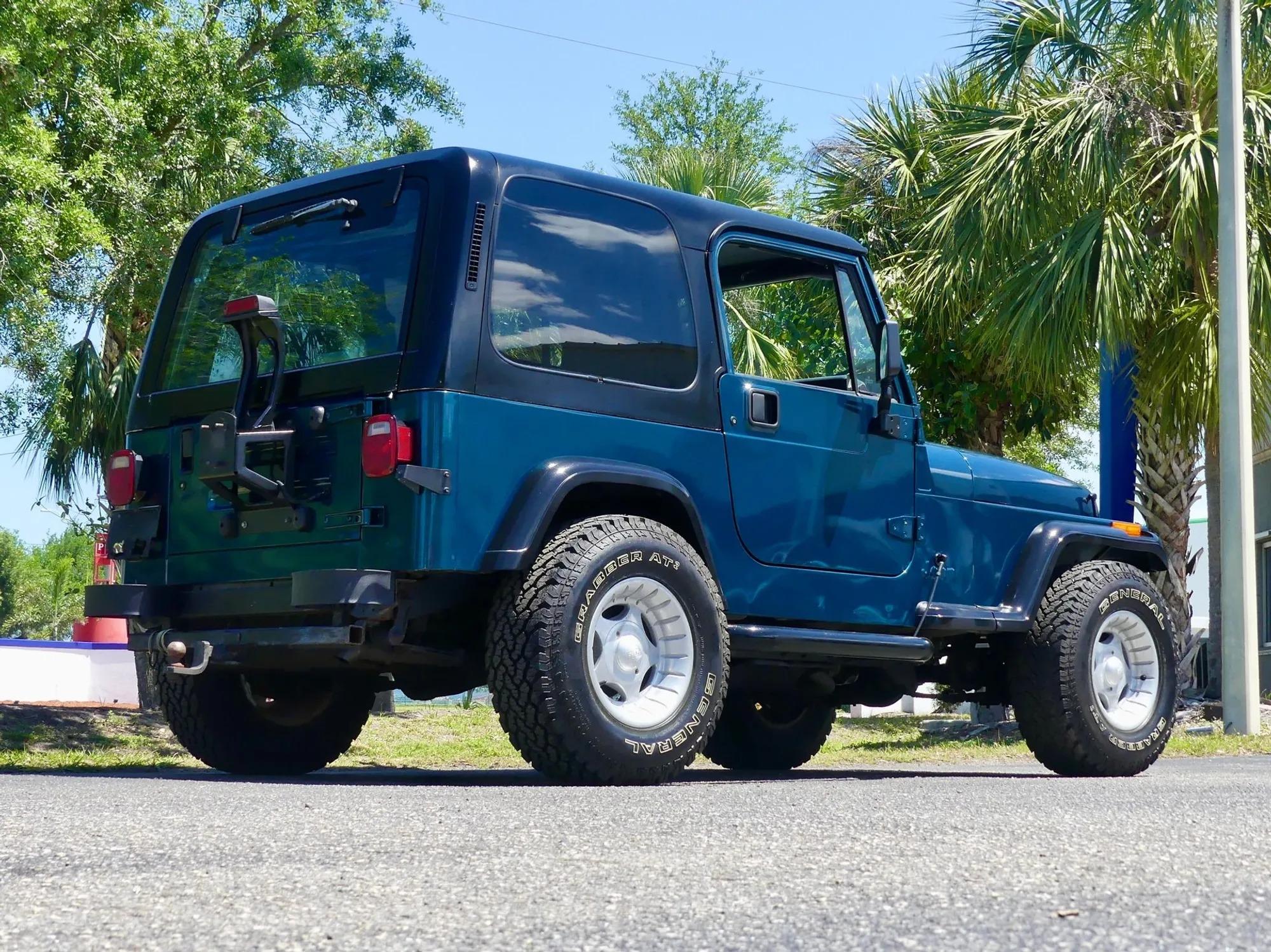 1995 Jeep Wrangler S