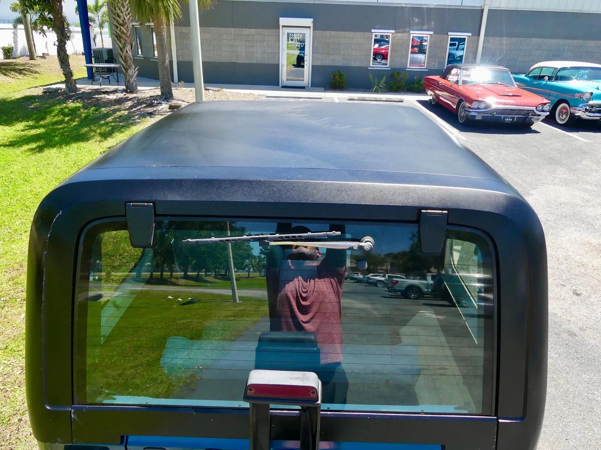 1995 Jeep Wrangler S