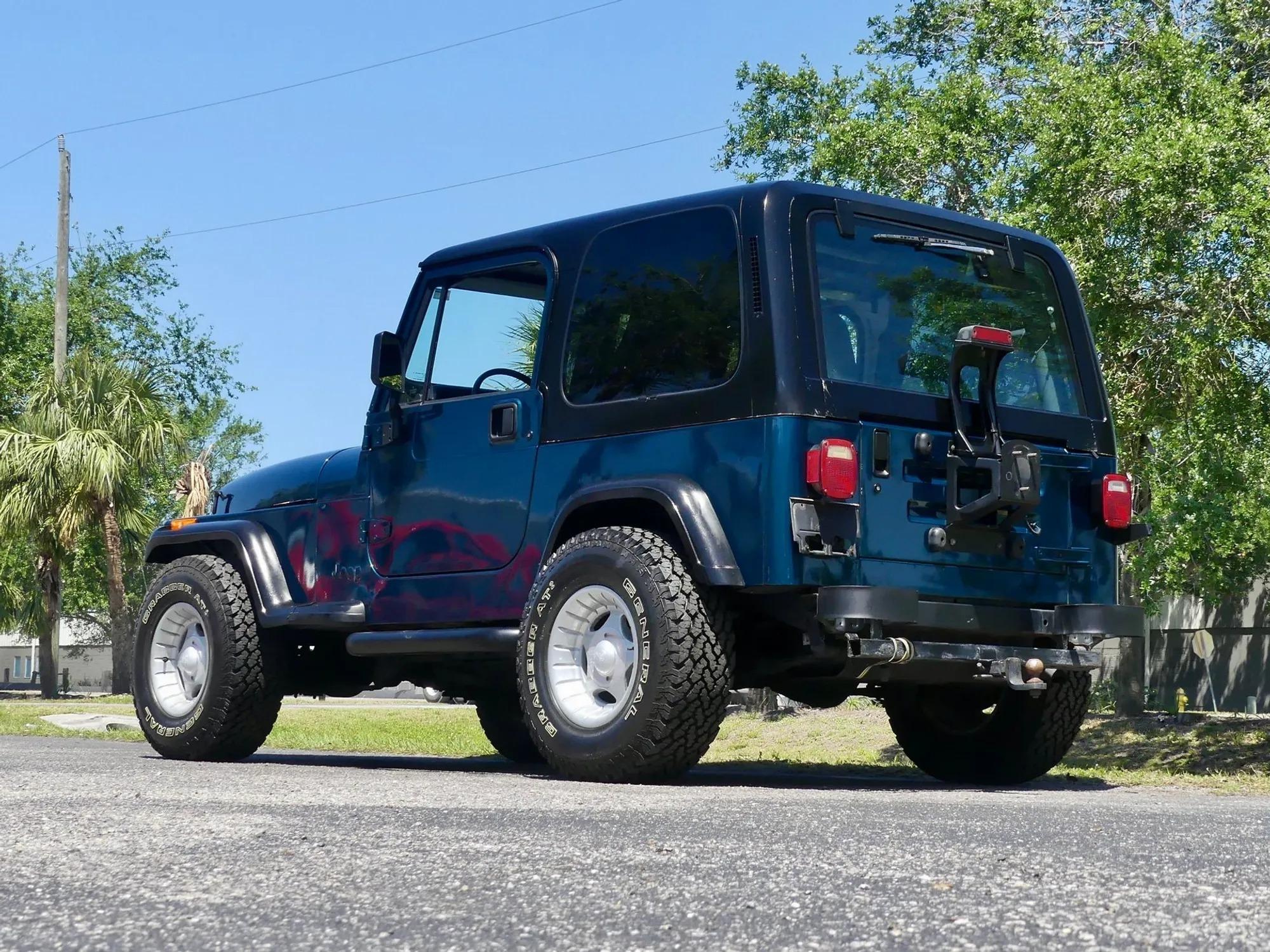 1995 Jeep Wrangler S