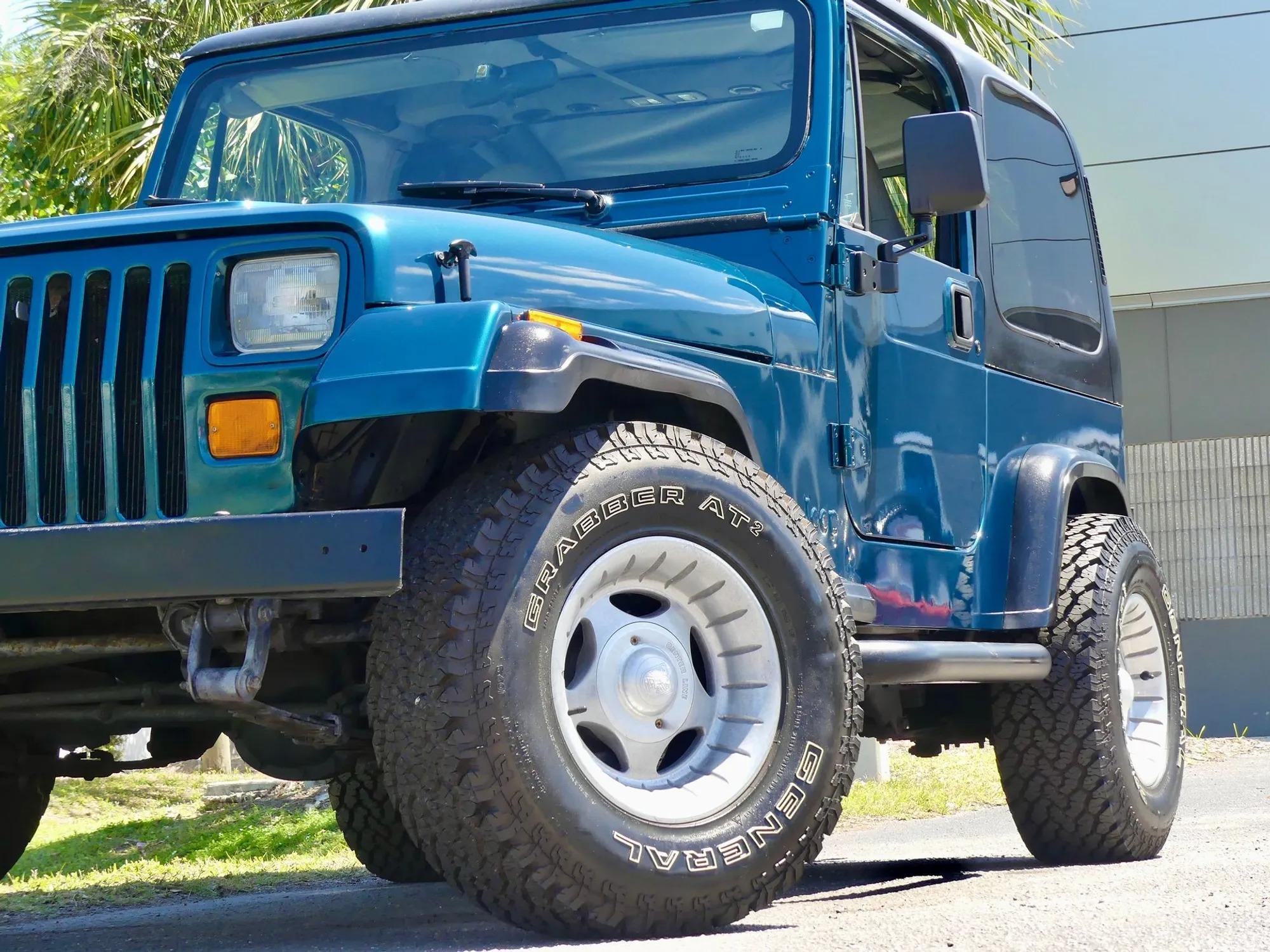 1995 Jeep Wrangler S