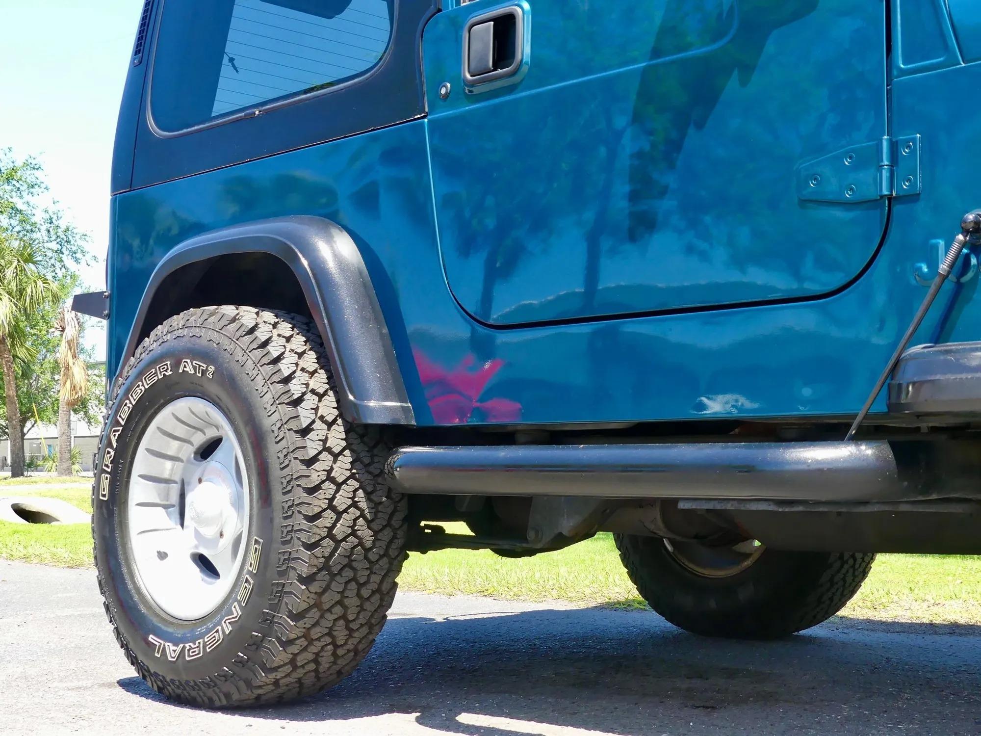 1995 Jeep Wrangler S