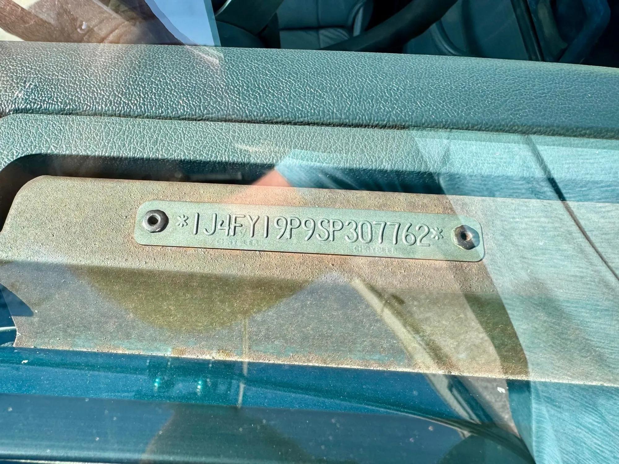 1995 Jeep Wrangler S