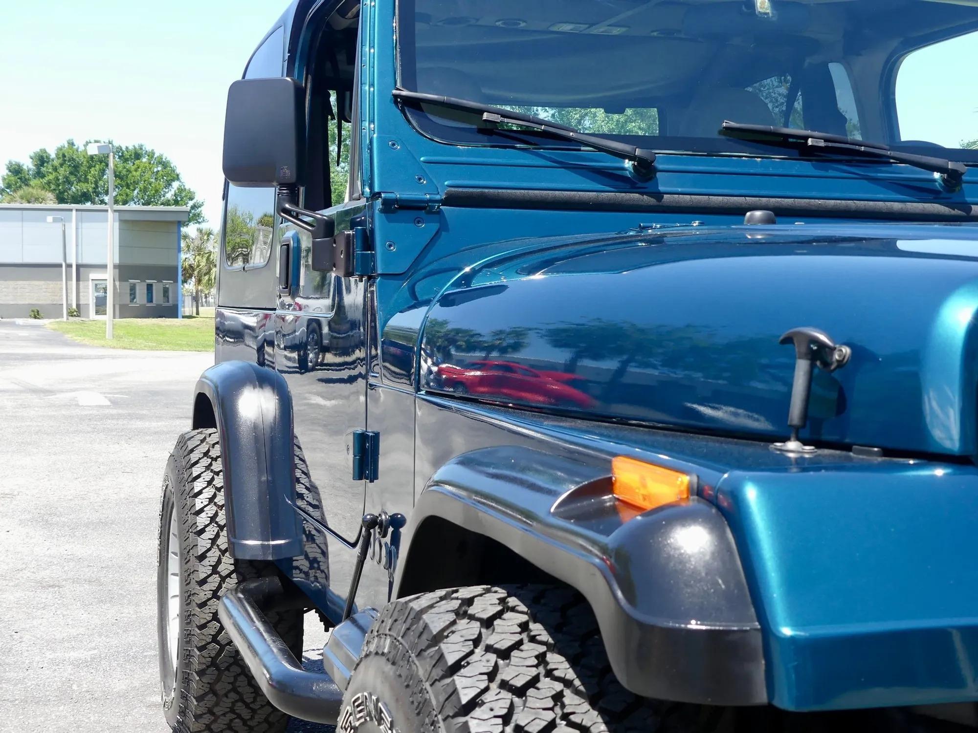 1995 Jeep Wrangler S