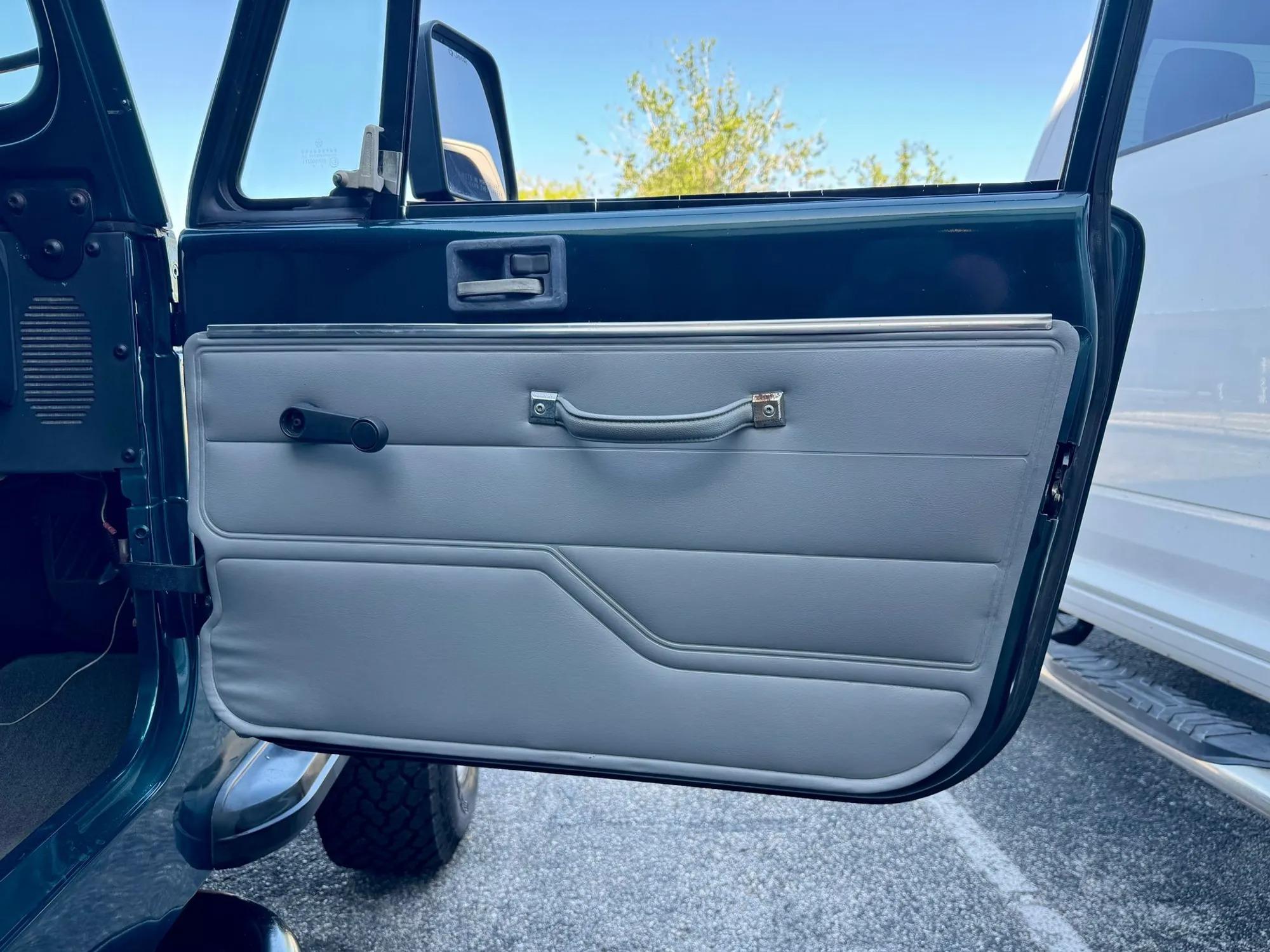 1995 Jeep Wrangler S