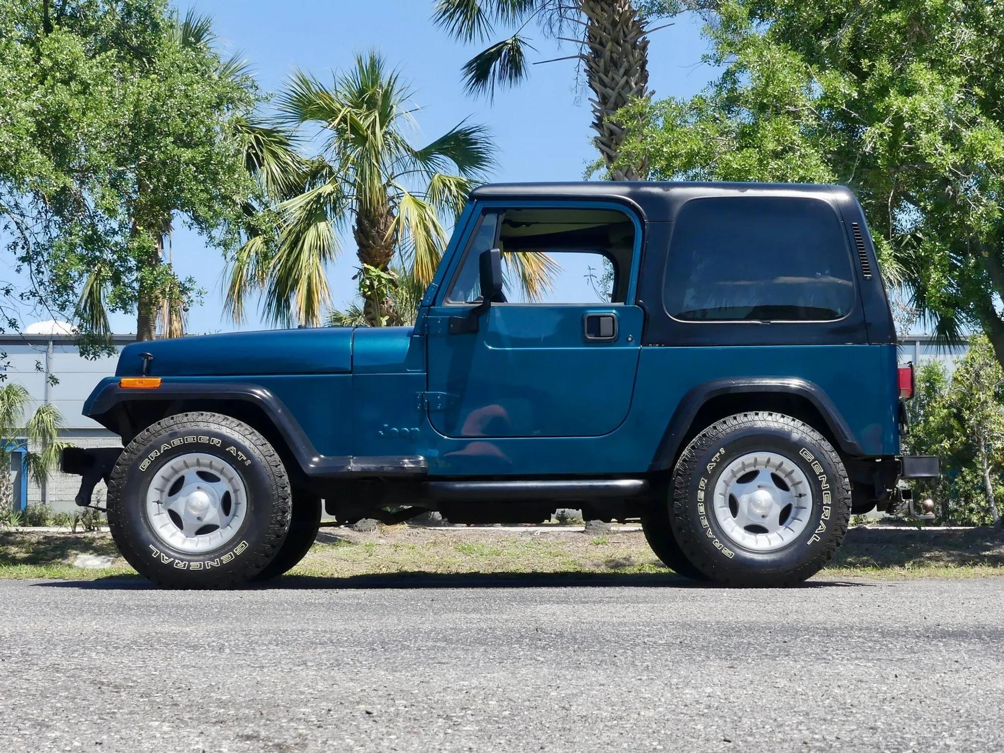 1995 Jeep Wrangler S