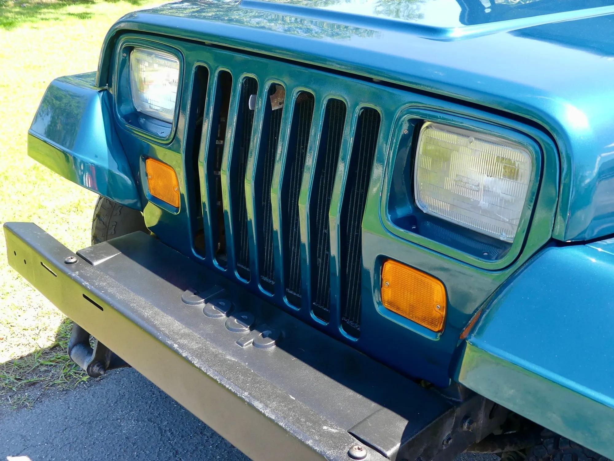 1995 Jeep Wrangler S