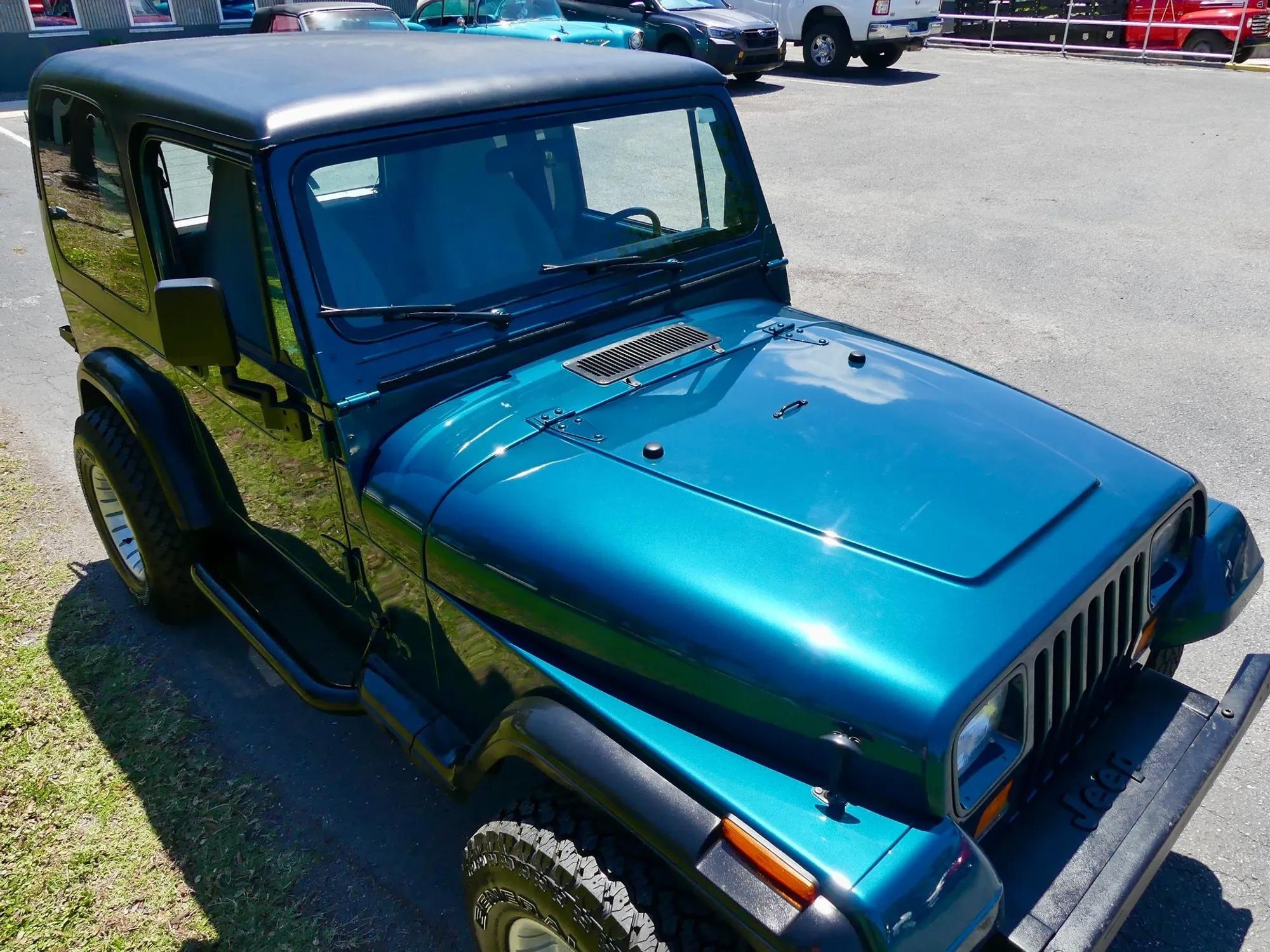 1995 Jeep Wrangler S