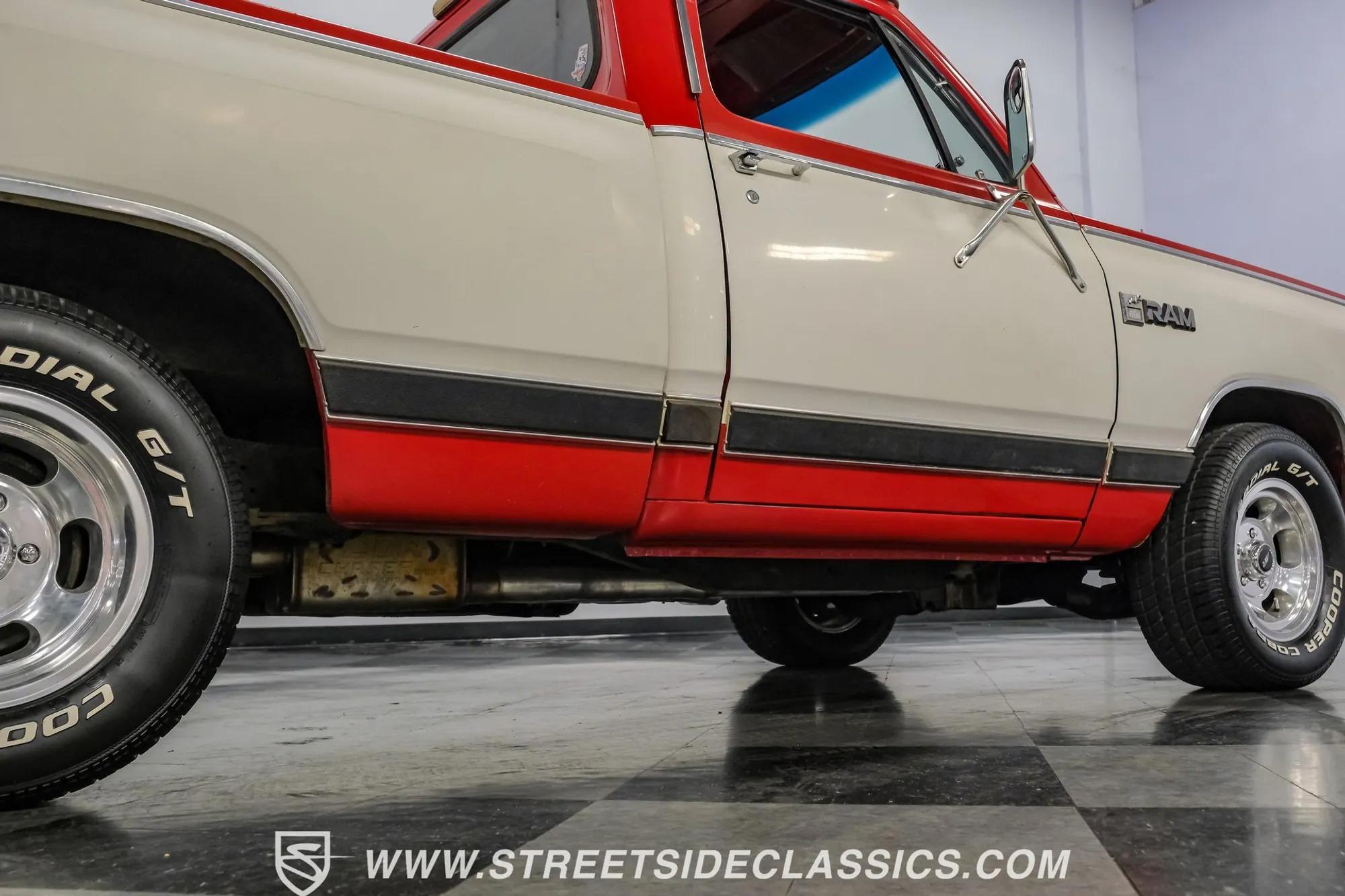 1987 Dodge Ram 150 LE Restomod