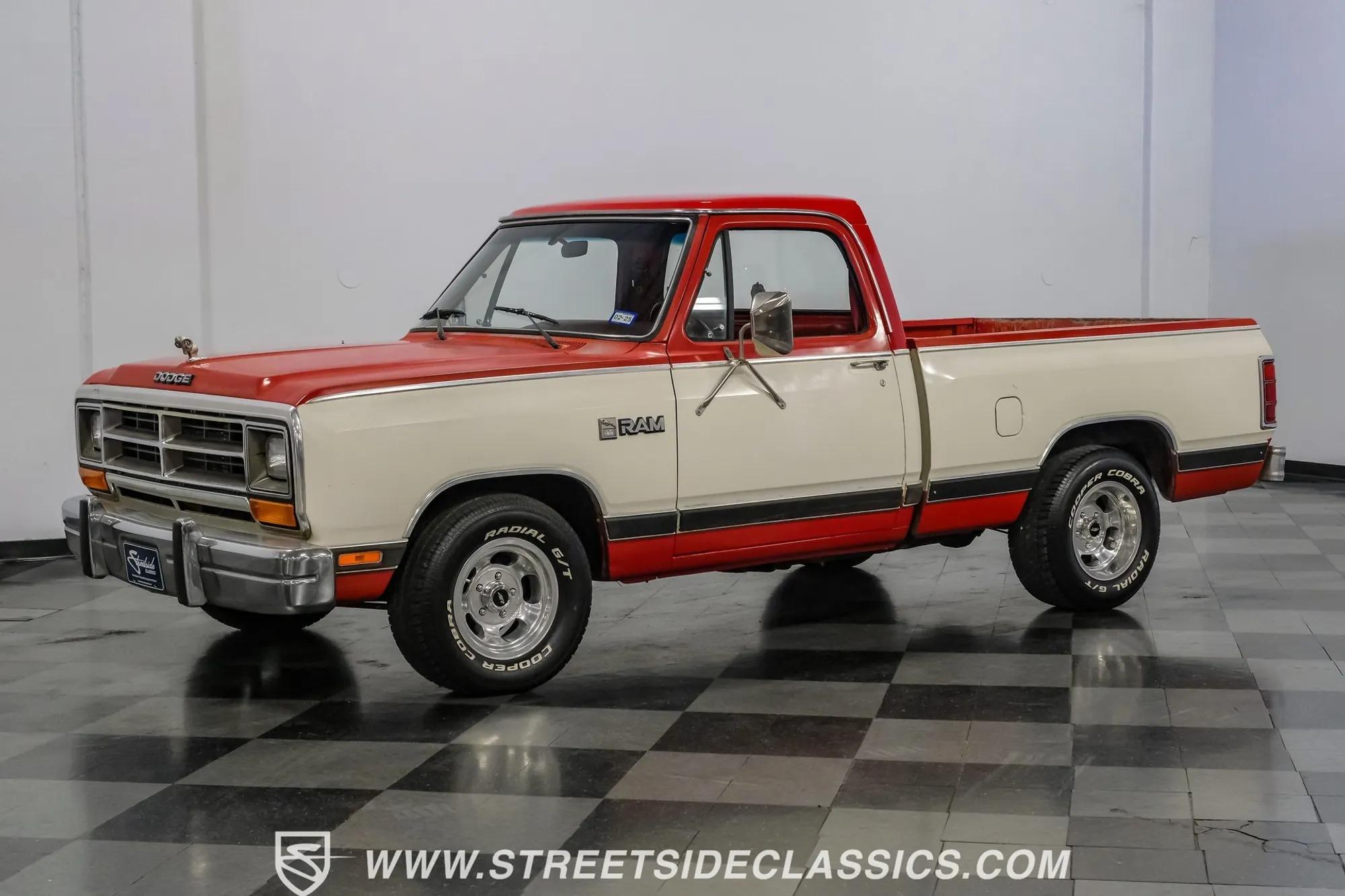 1987 Dodge Ram 150 LE Restomod - 4