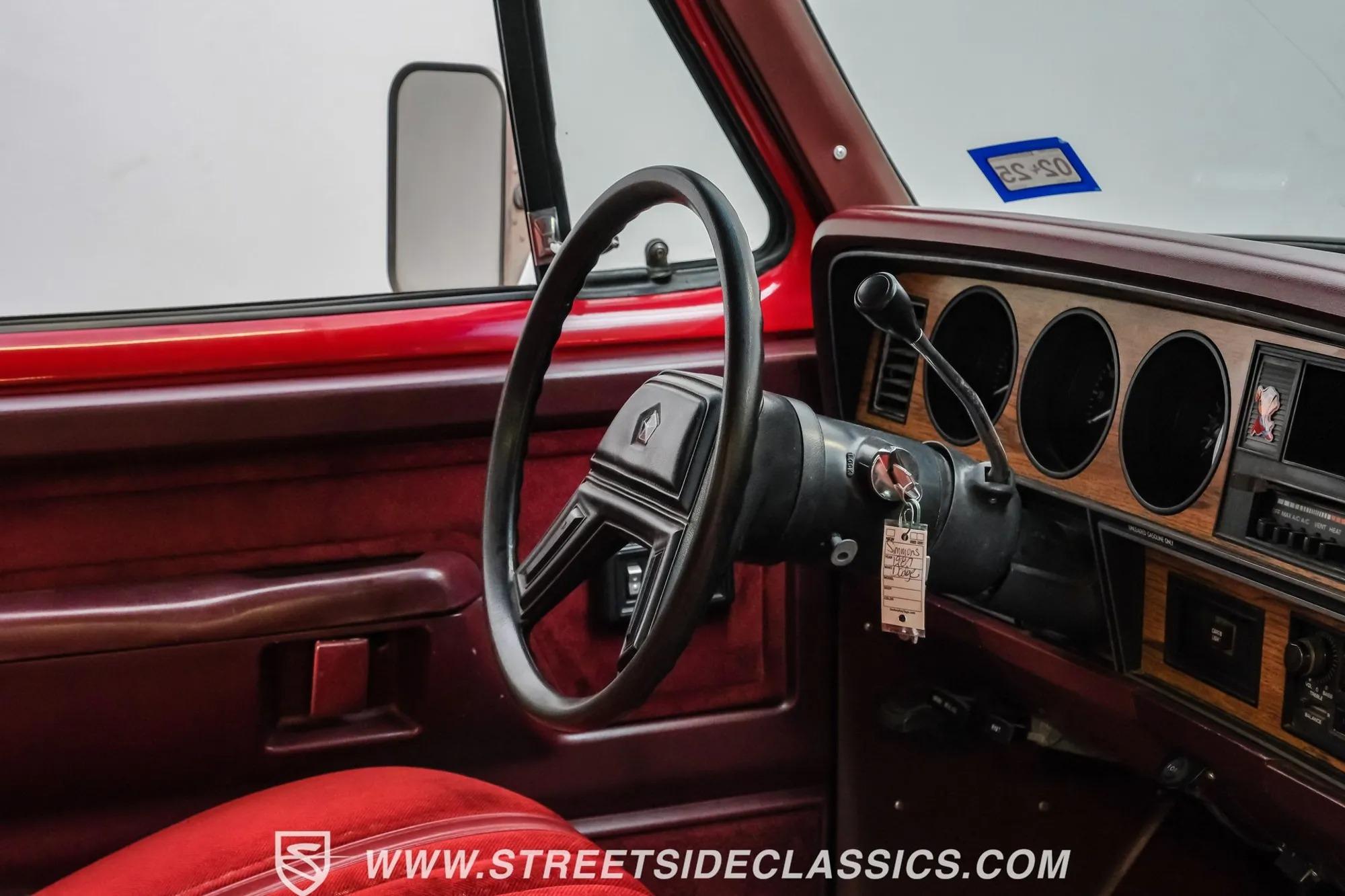 1987 Dodge Ram 150 LE Restomod