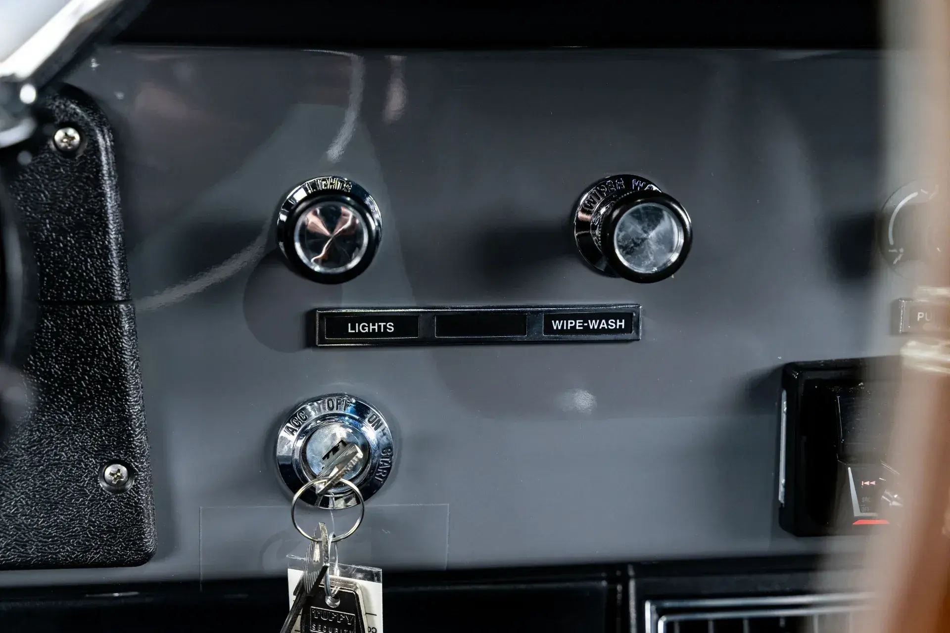 Velocity-Built 1972 Ford Bronco