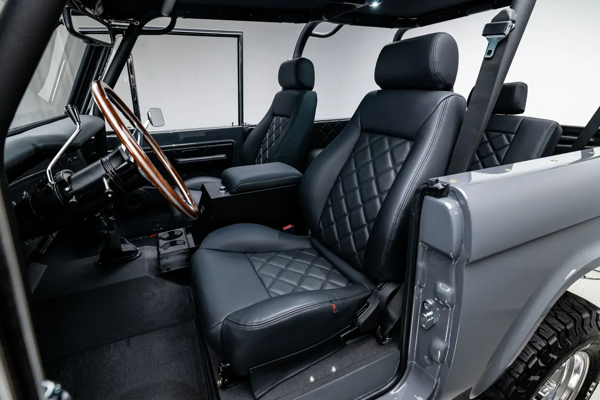 Velocity-Built 1972 Ford Bronco