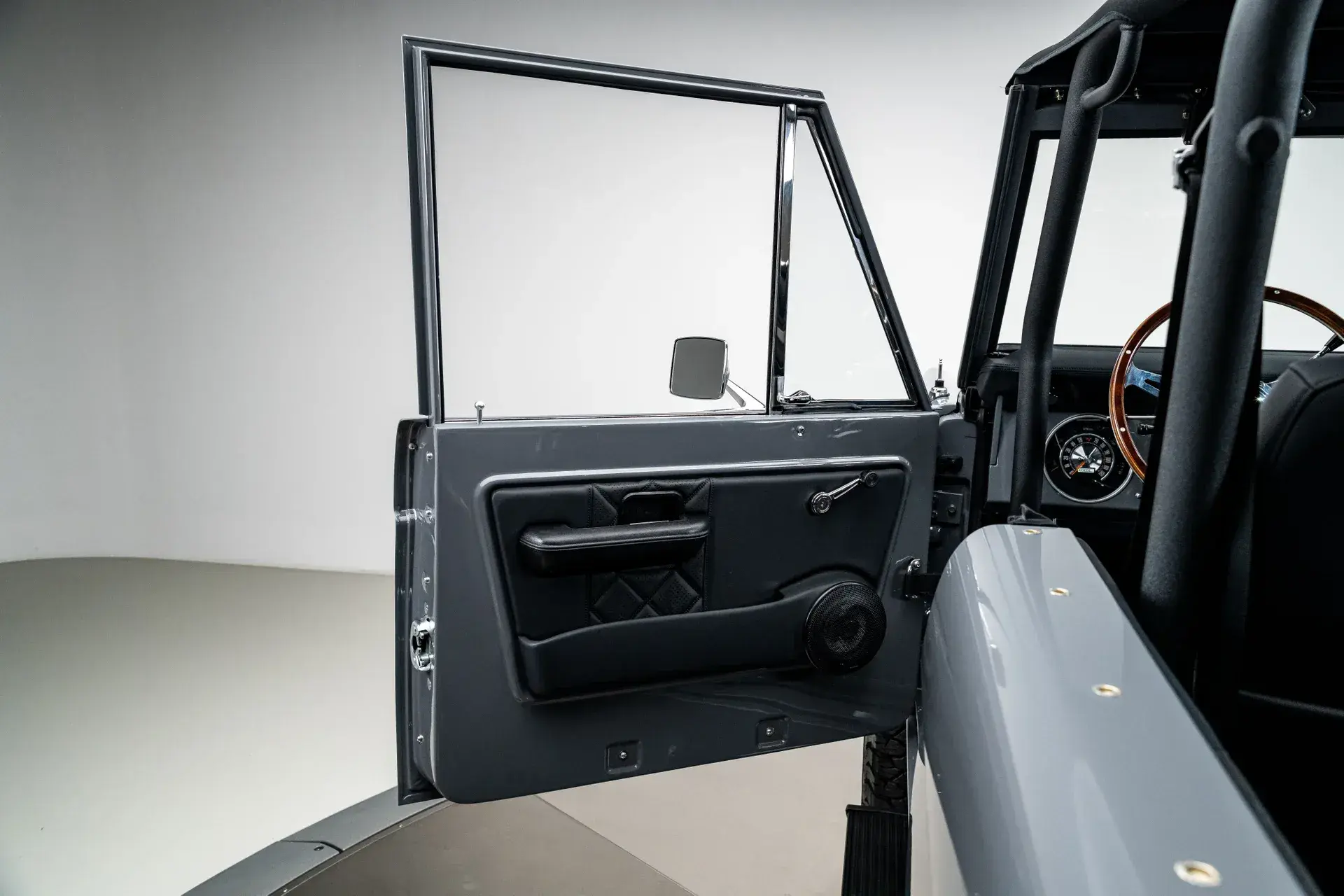 Velocity-Built 1972 Ford Bronco