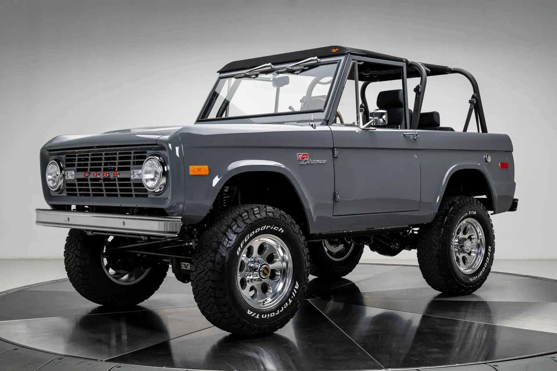 Velocity-Built 1972 Ford Bronco