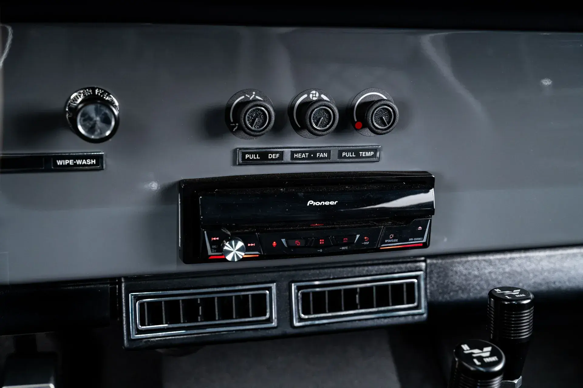 Velocity-Built 1972 Ford Bronco