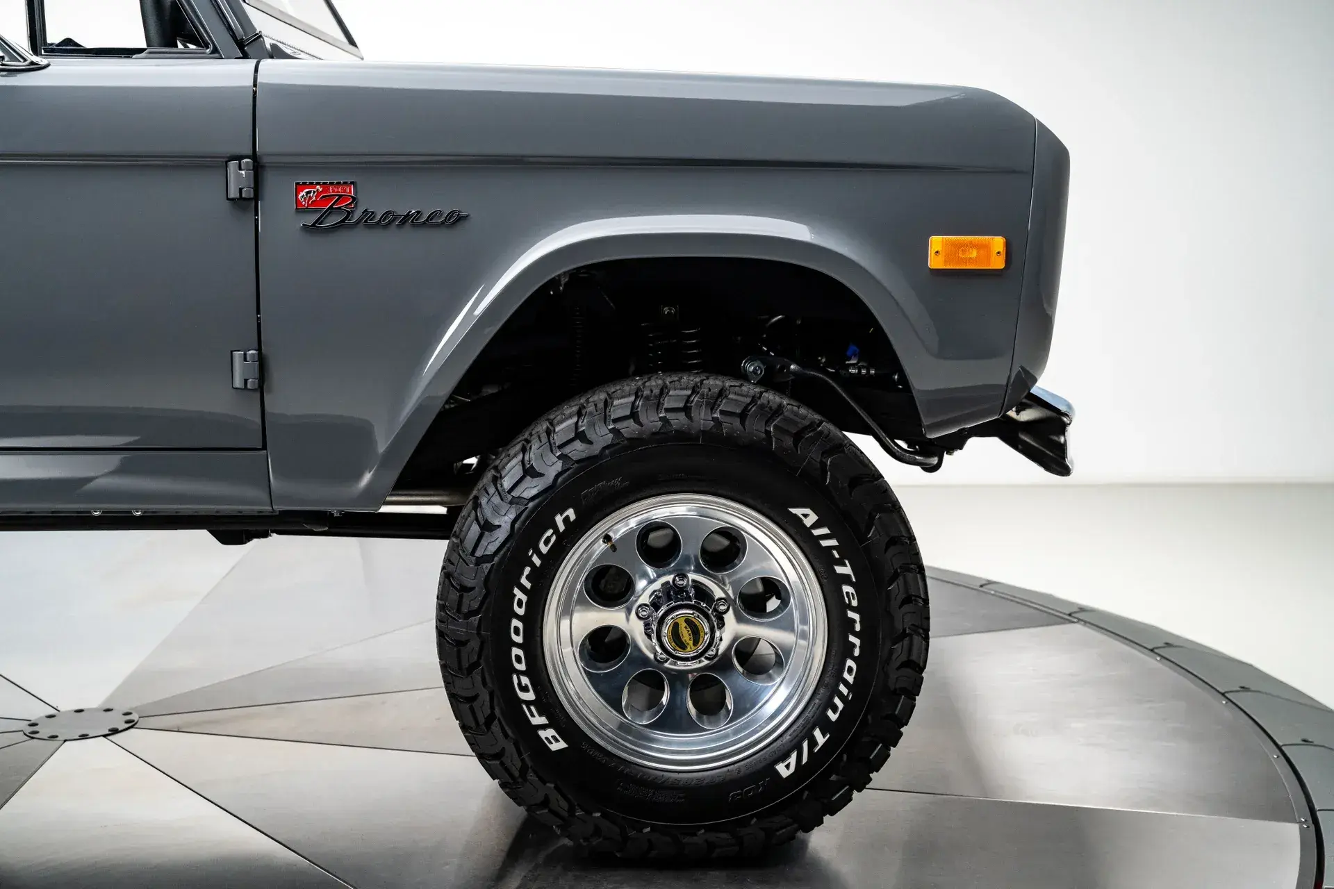 Velocity-Built 1972 Ford Bronco