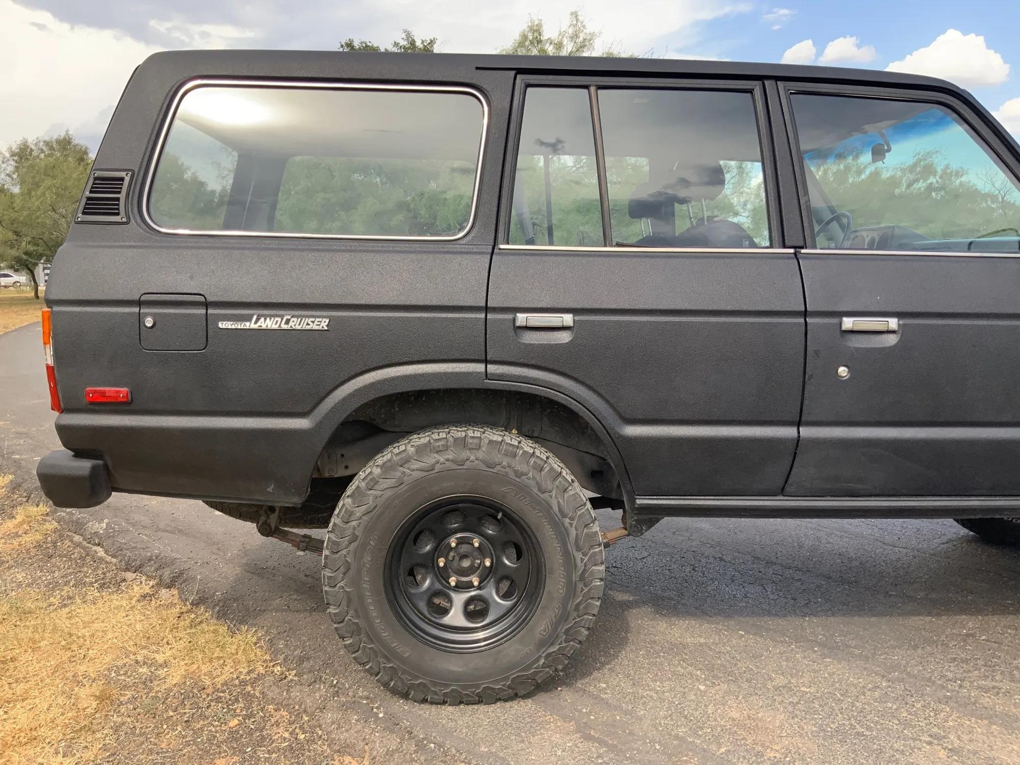 1985 Toyota Land Cruiser FJ60