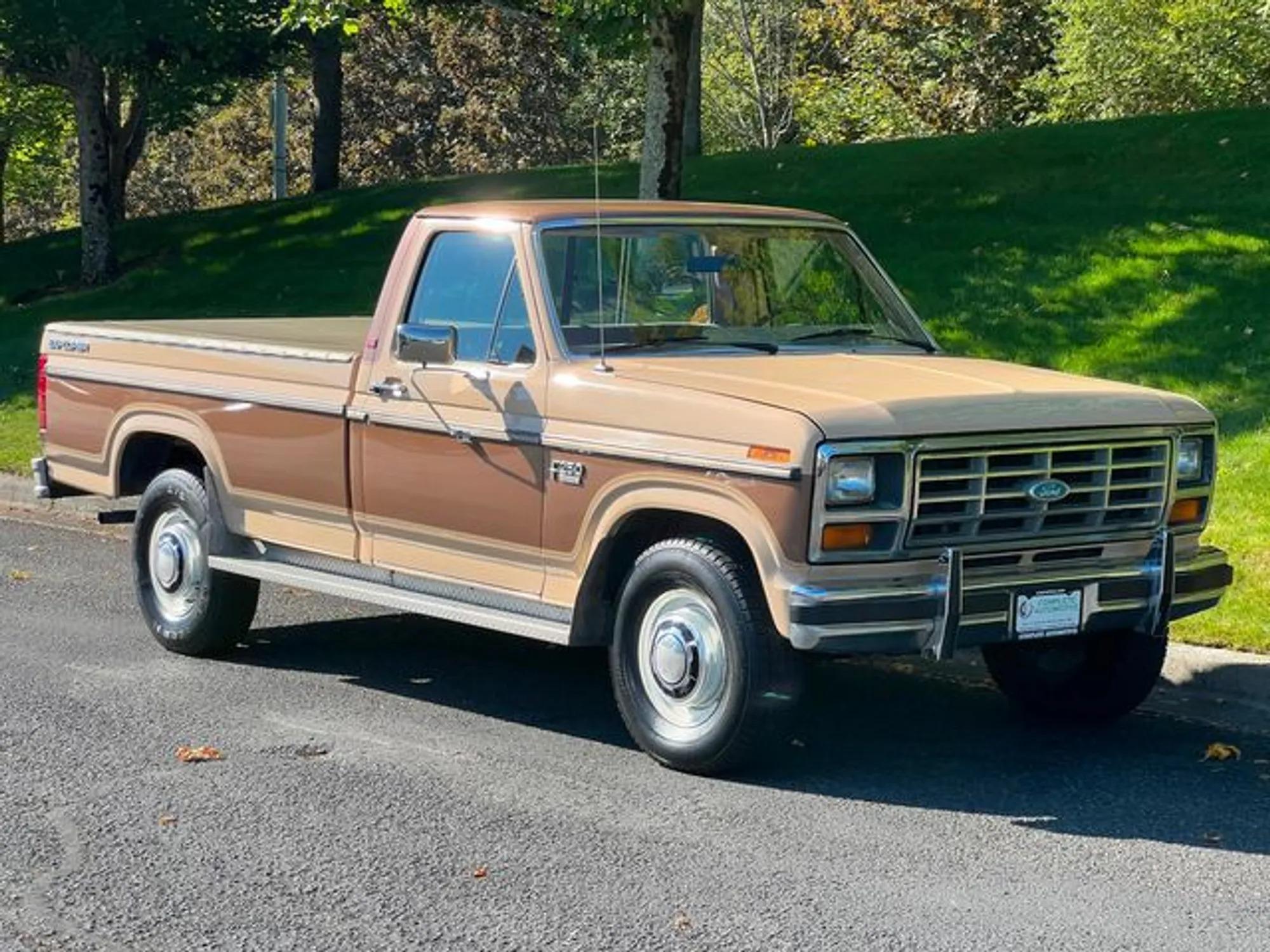 1985 Ford F-250 XLT Lariat Explorer