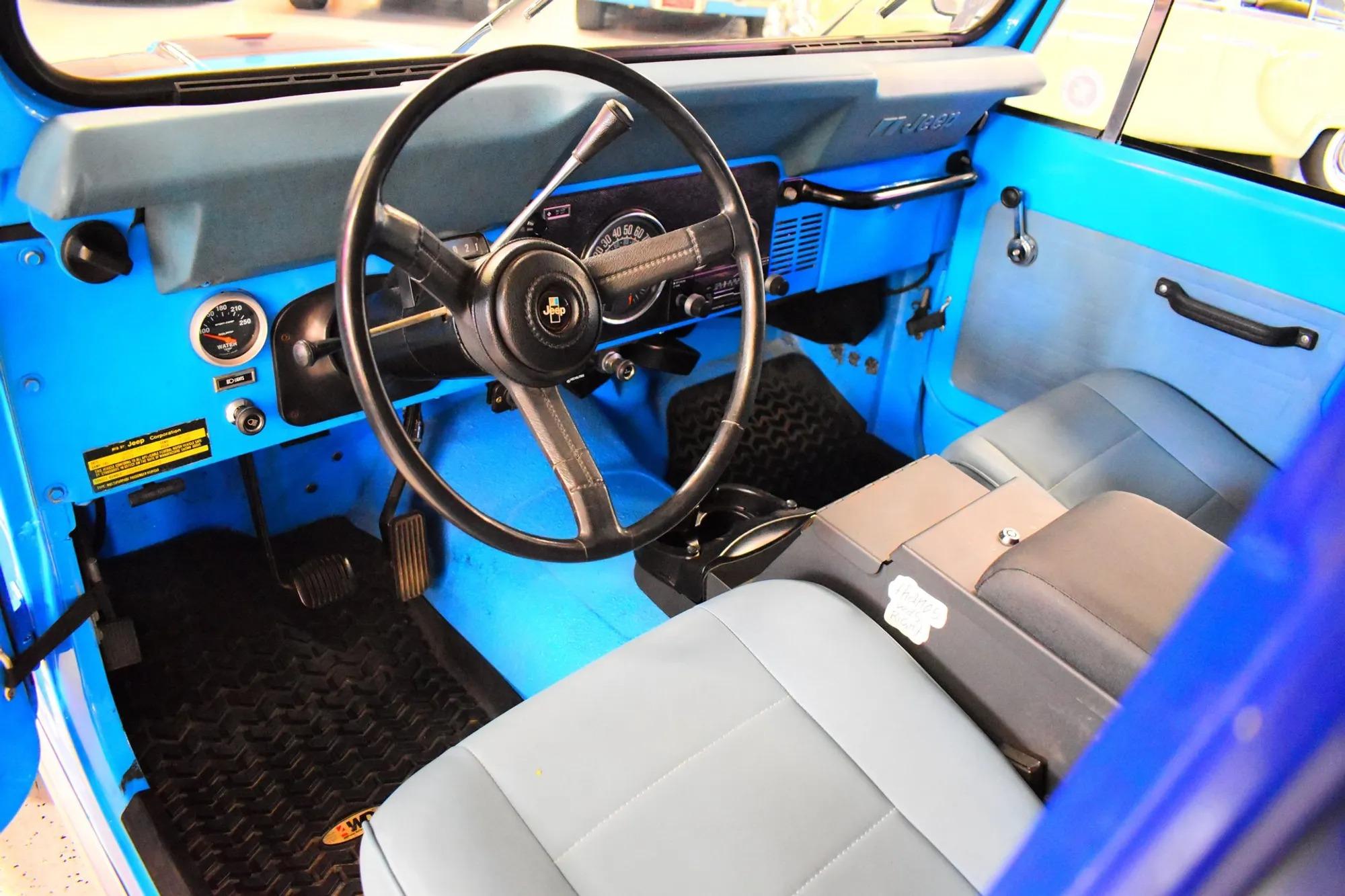 6.0L V8-Powered 1976 Jeep CJ-7 Levi's Edition
