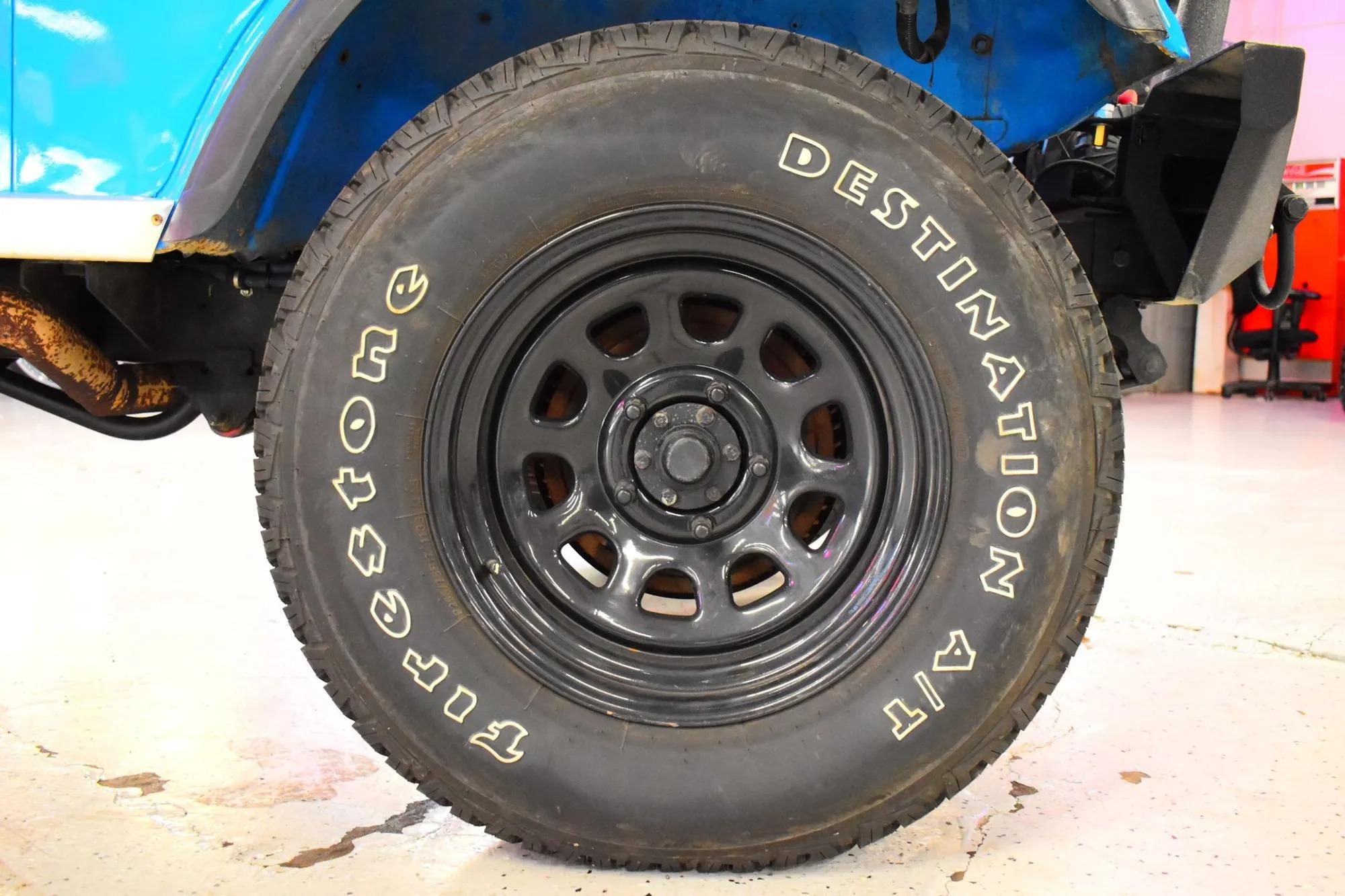 6.0L V8-Powered 1976 Jeep CJ-7 Levi's Edition