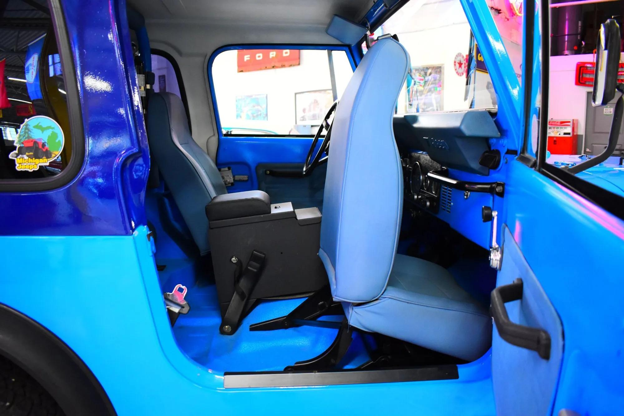 6.0L V8-Powered 1976 Jeep CJ-7 Levi's Edition