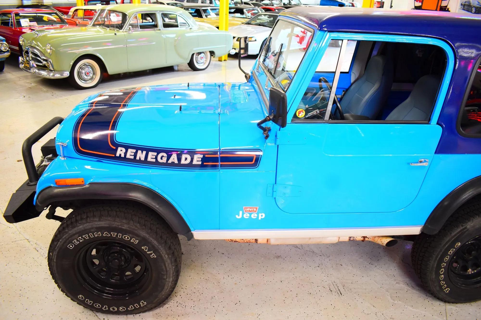 6.0L V8-Powered 1976 Jeep CJ-7 Levi's Edition