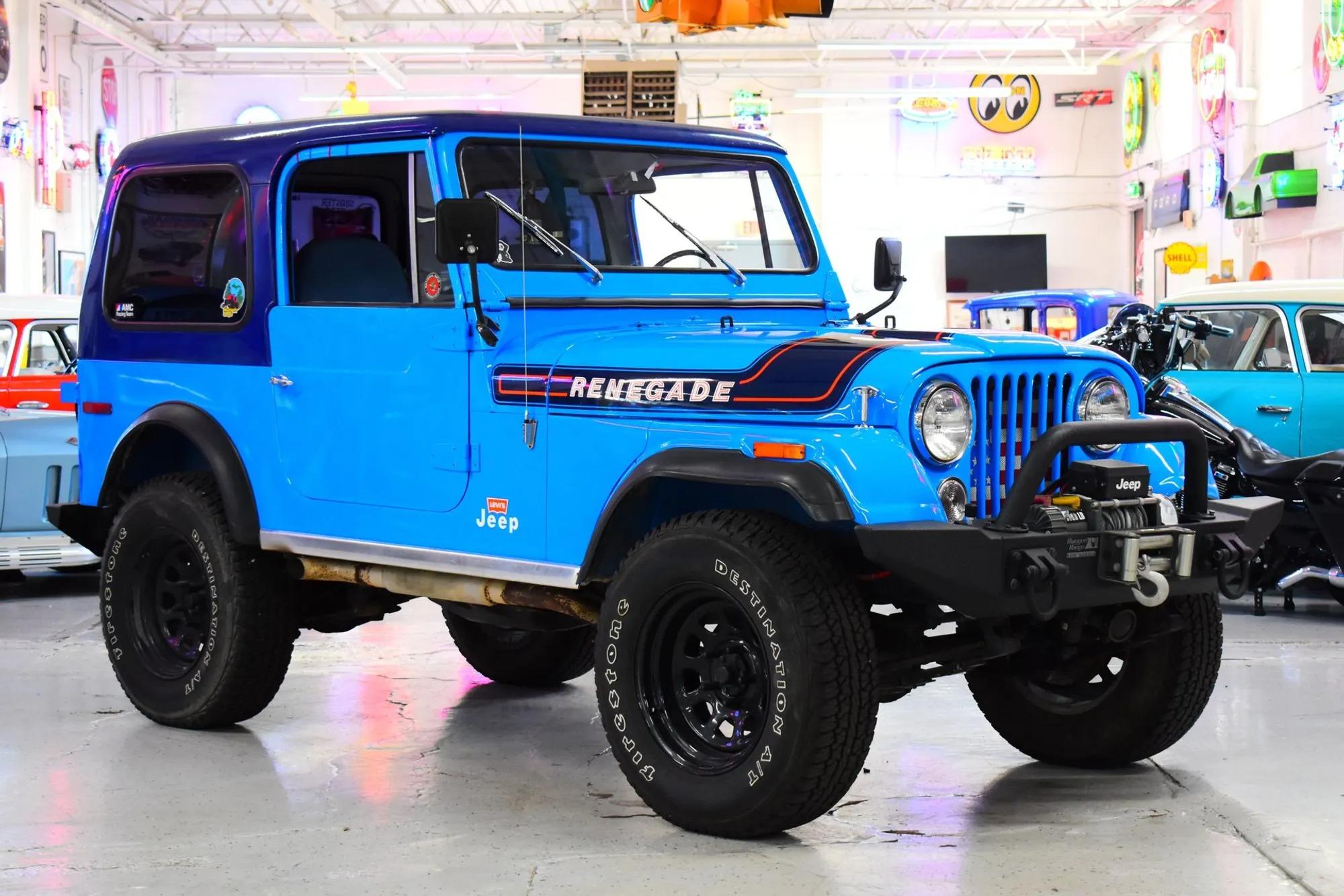 6.0L V8-Powered 1976 Jeep CJ-7 Levi's Edition - 2