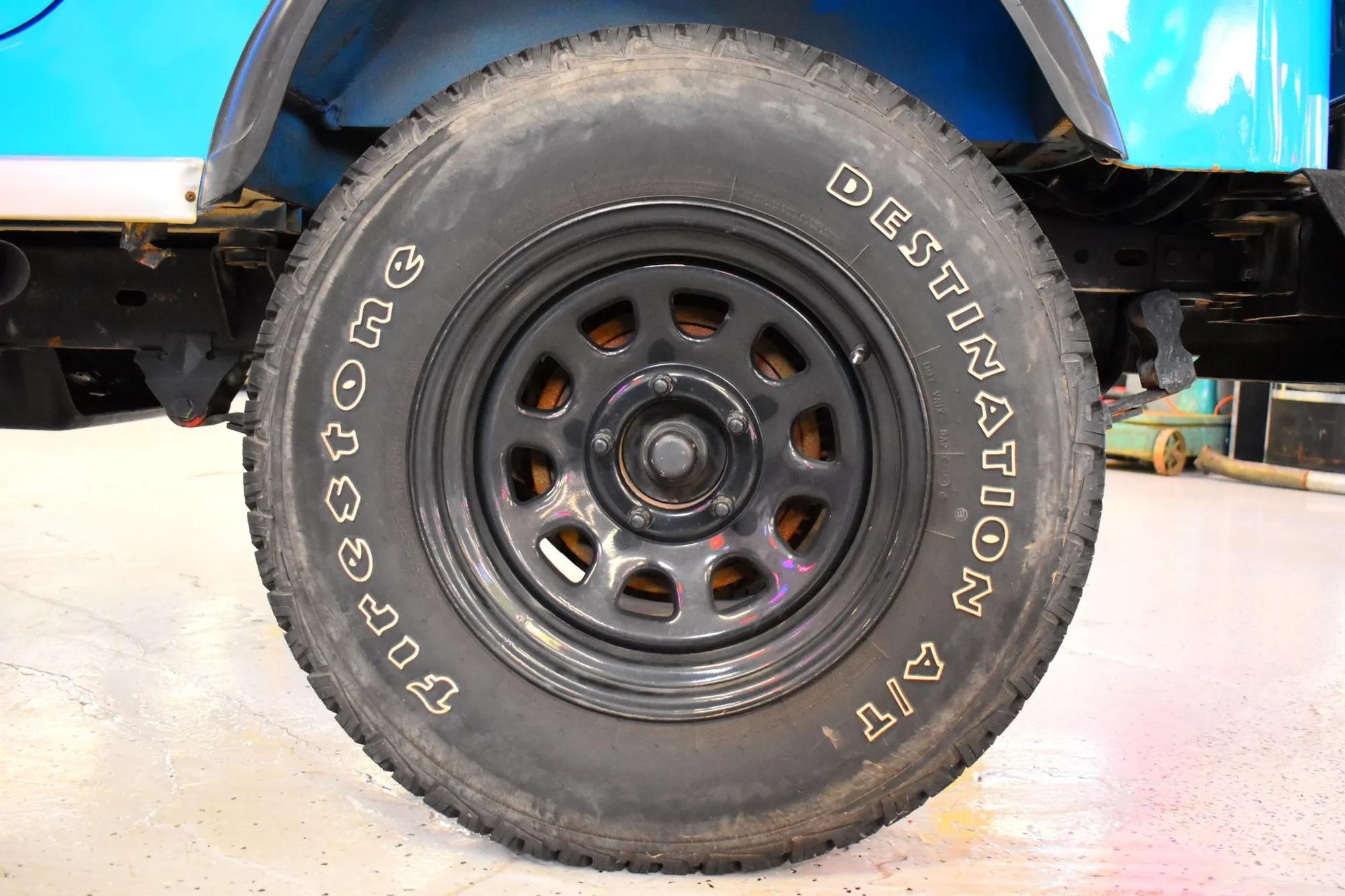 6.0L V8-Powered 1976 Jeep CJ-7 Levi's Edition