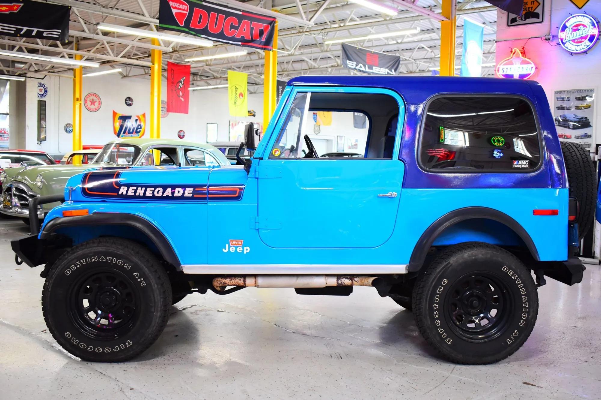 6.0L V8-Powered 1976 Jeep CJ-7 Levi's Edition