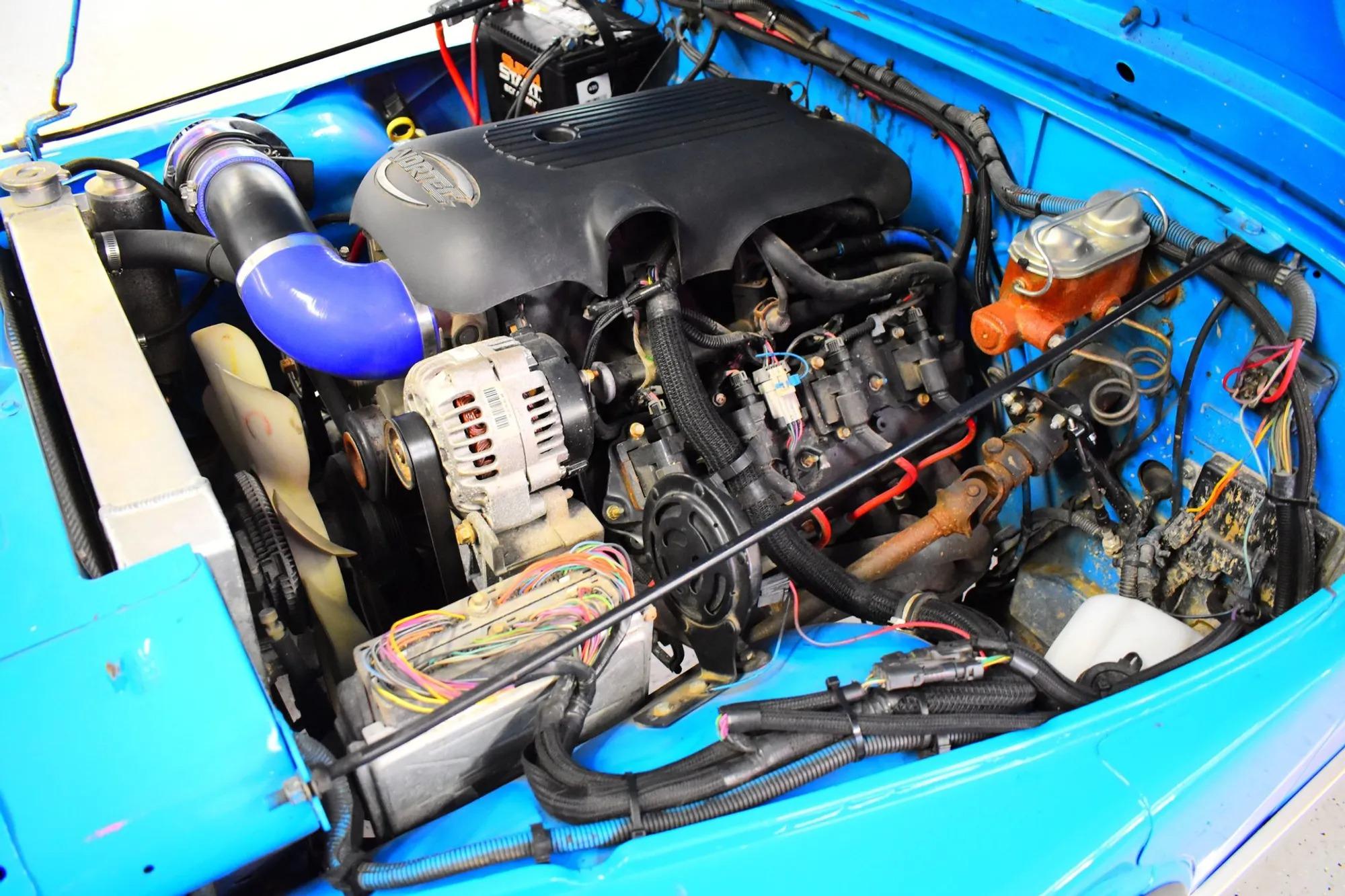 6.0L V8-Powered 1976 Jeep CJ-7 Levi's Edition