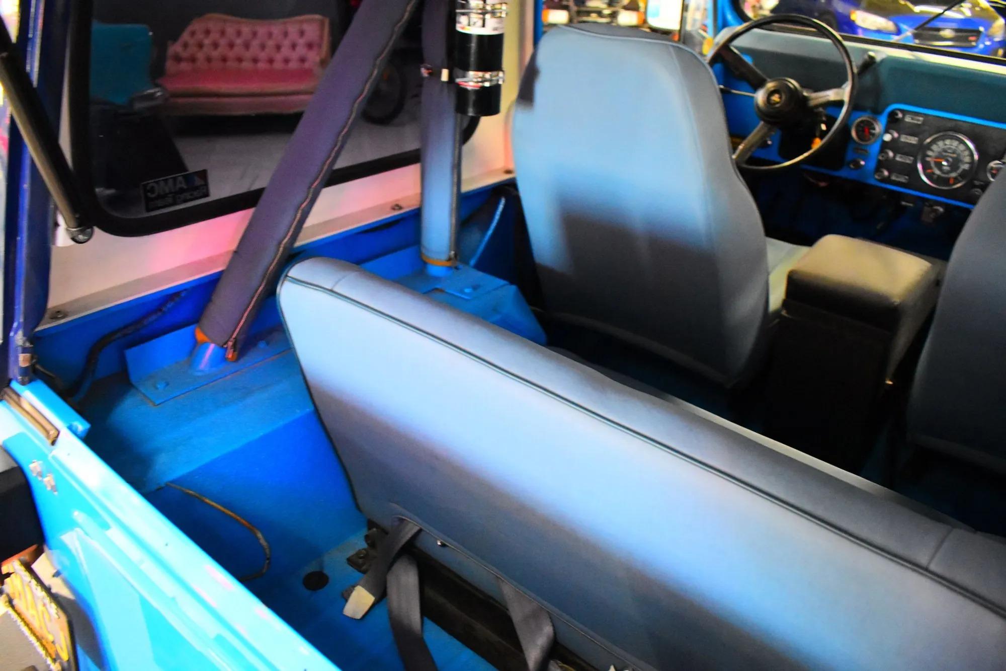 6.0L V8-Powered 1976 Jeep CJ-7 Levi's Edition