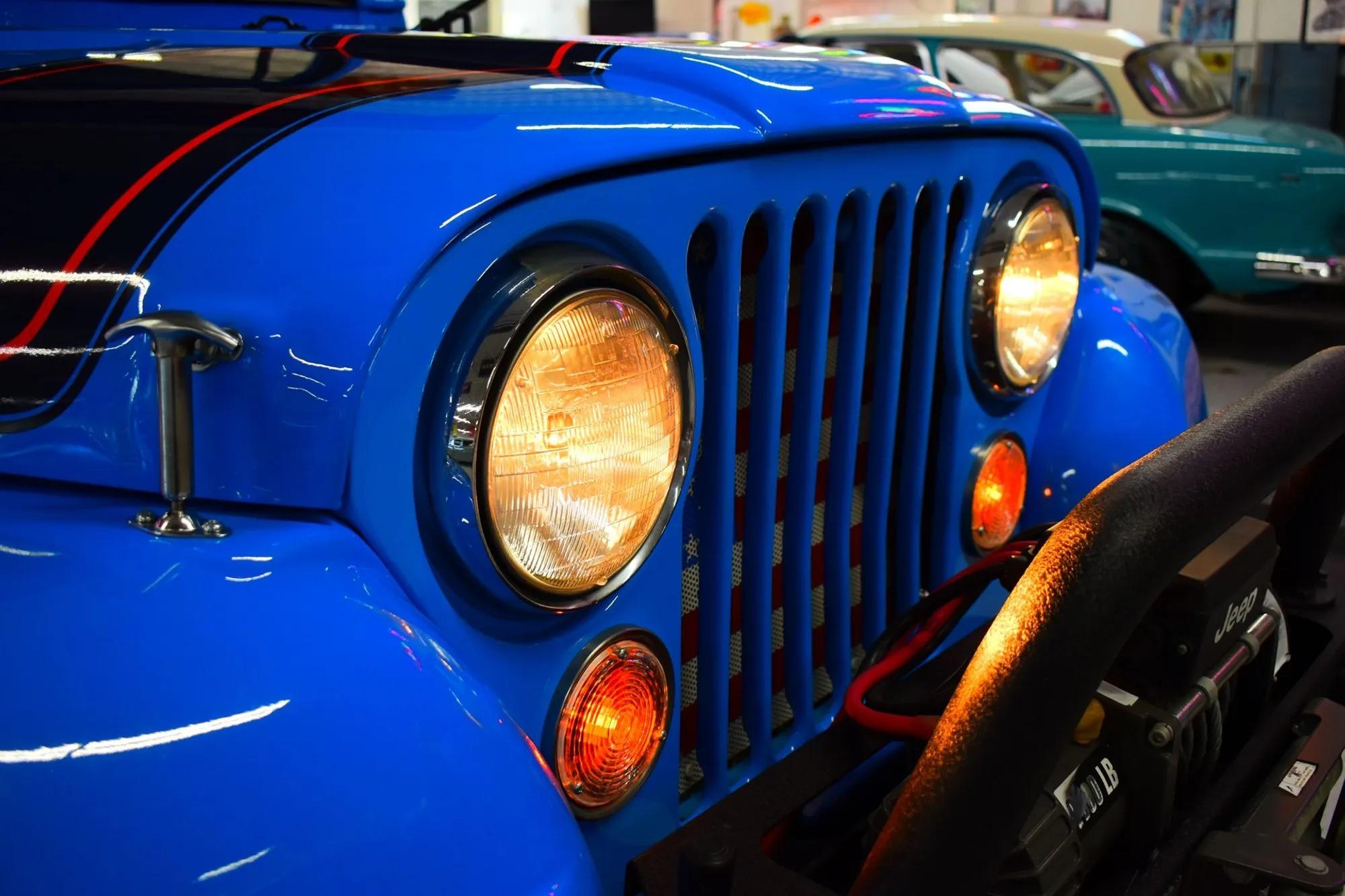 6.0L V8-Powered 1976 Jeep CJ-7 Levi's Edition