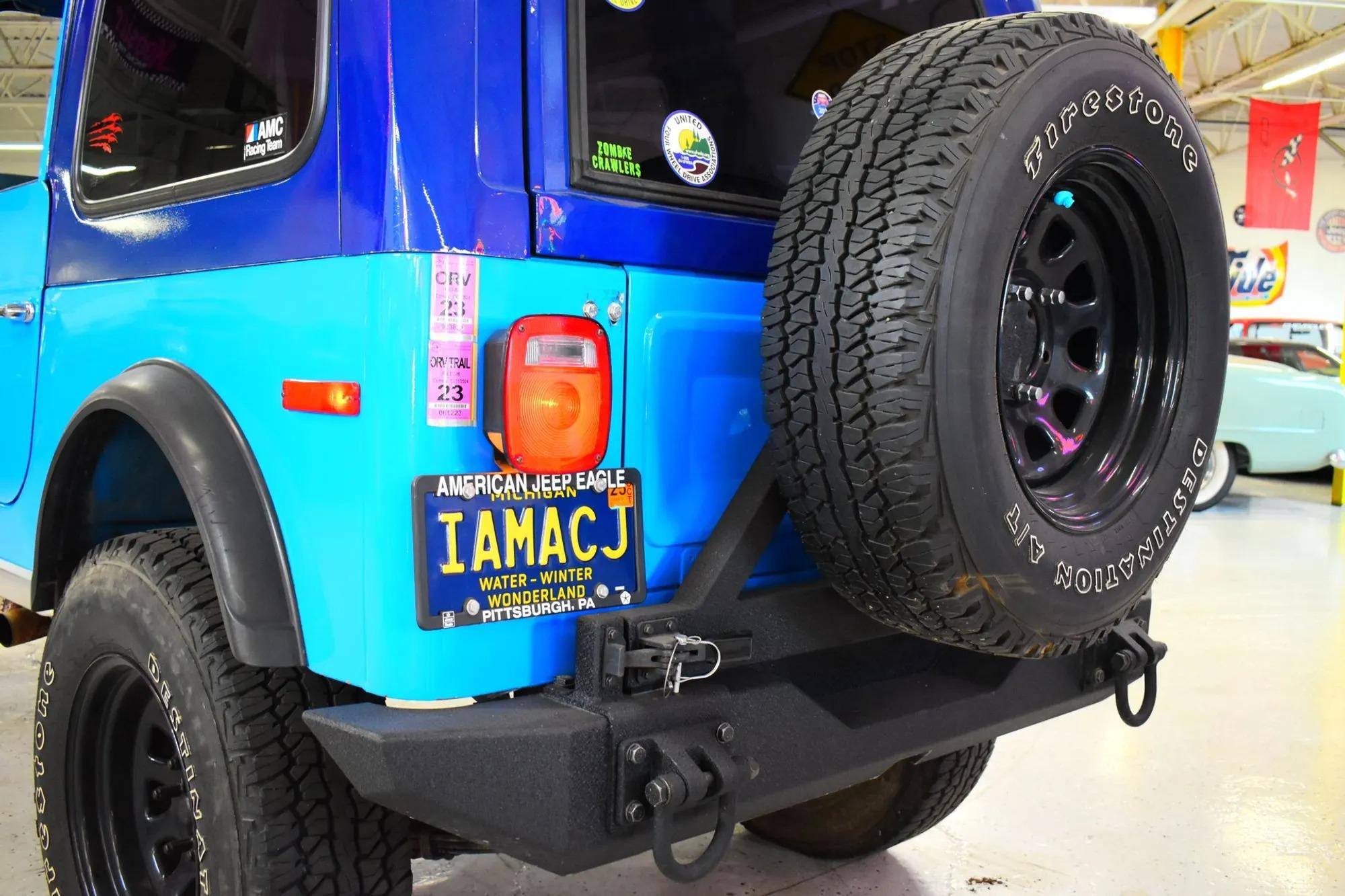 6.0L V8-Powered 1976 Jeep CJ-7 Levi's Edition