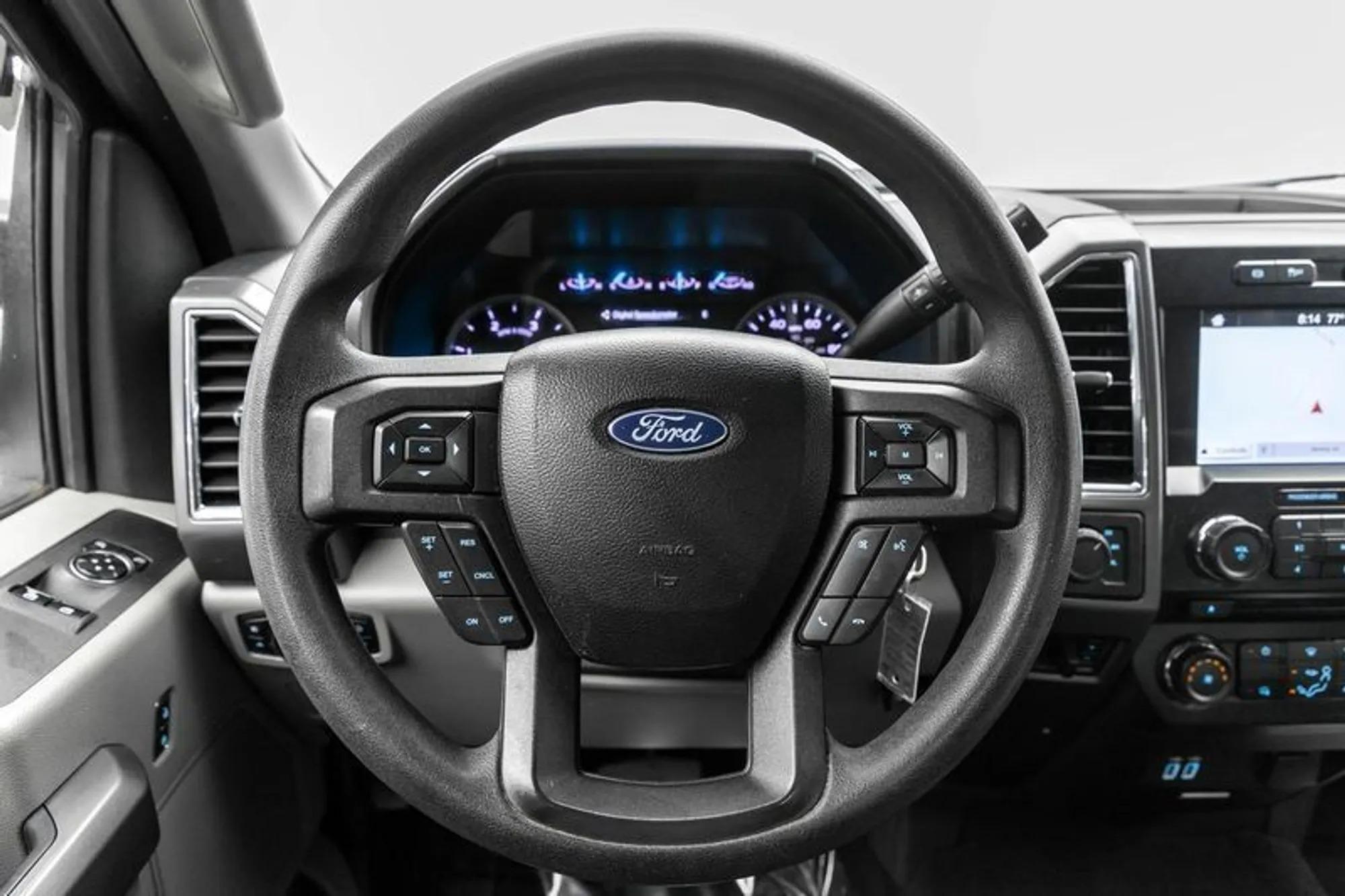 2017 Ford F-350 Super Duty XLT