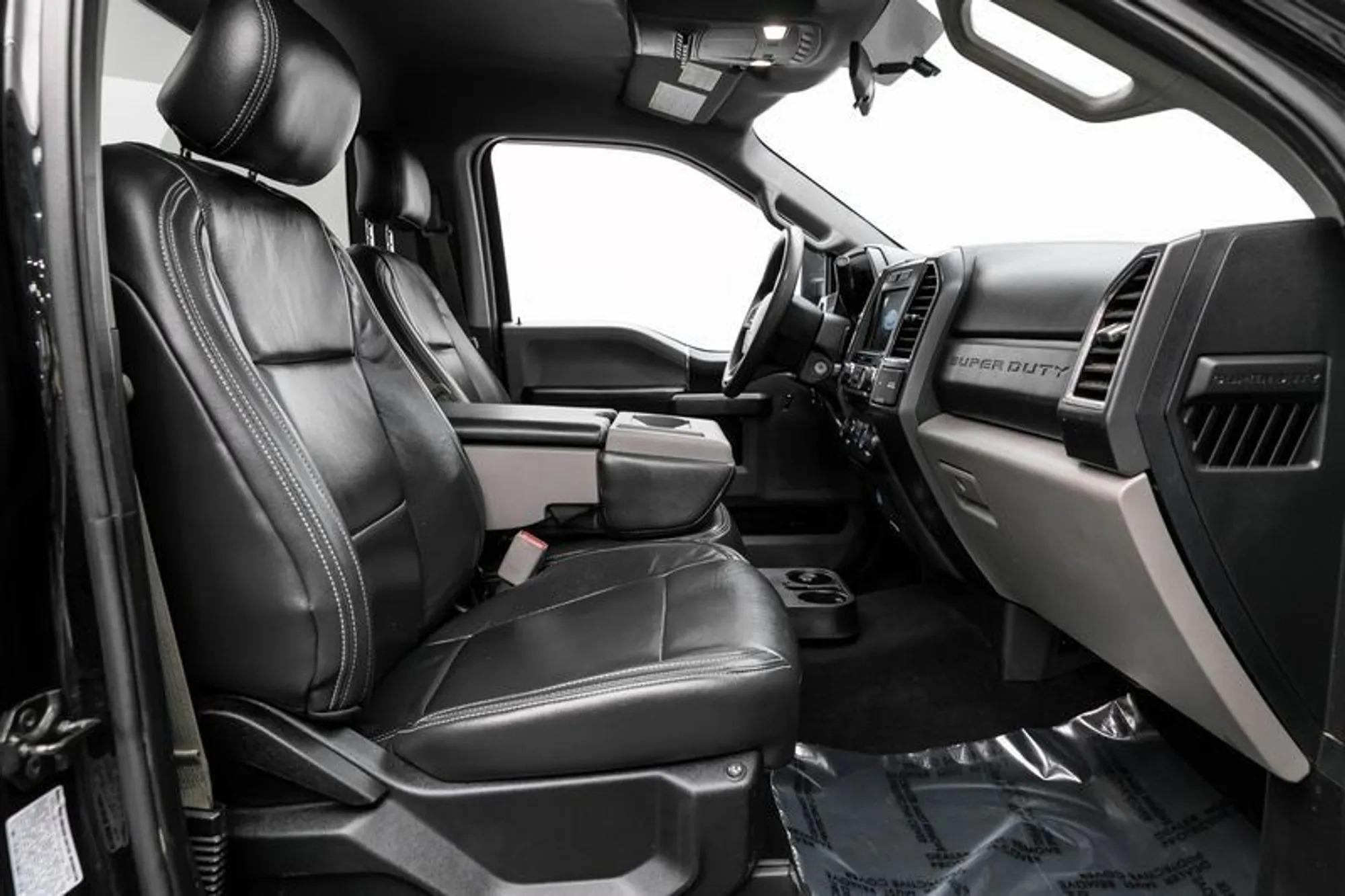 2017 Ford F-350 Super Duty XLT