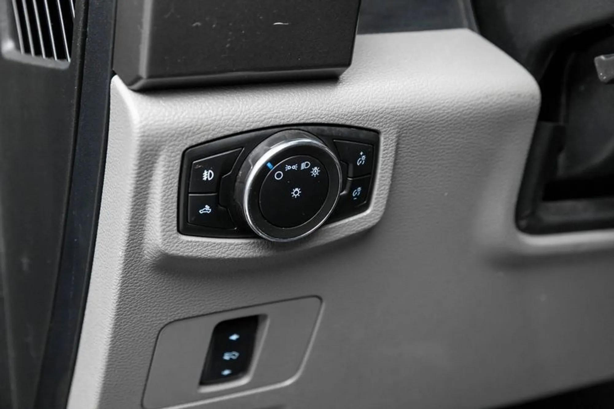 2017 Ford F-350 Super Duty XLT